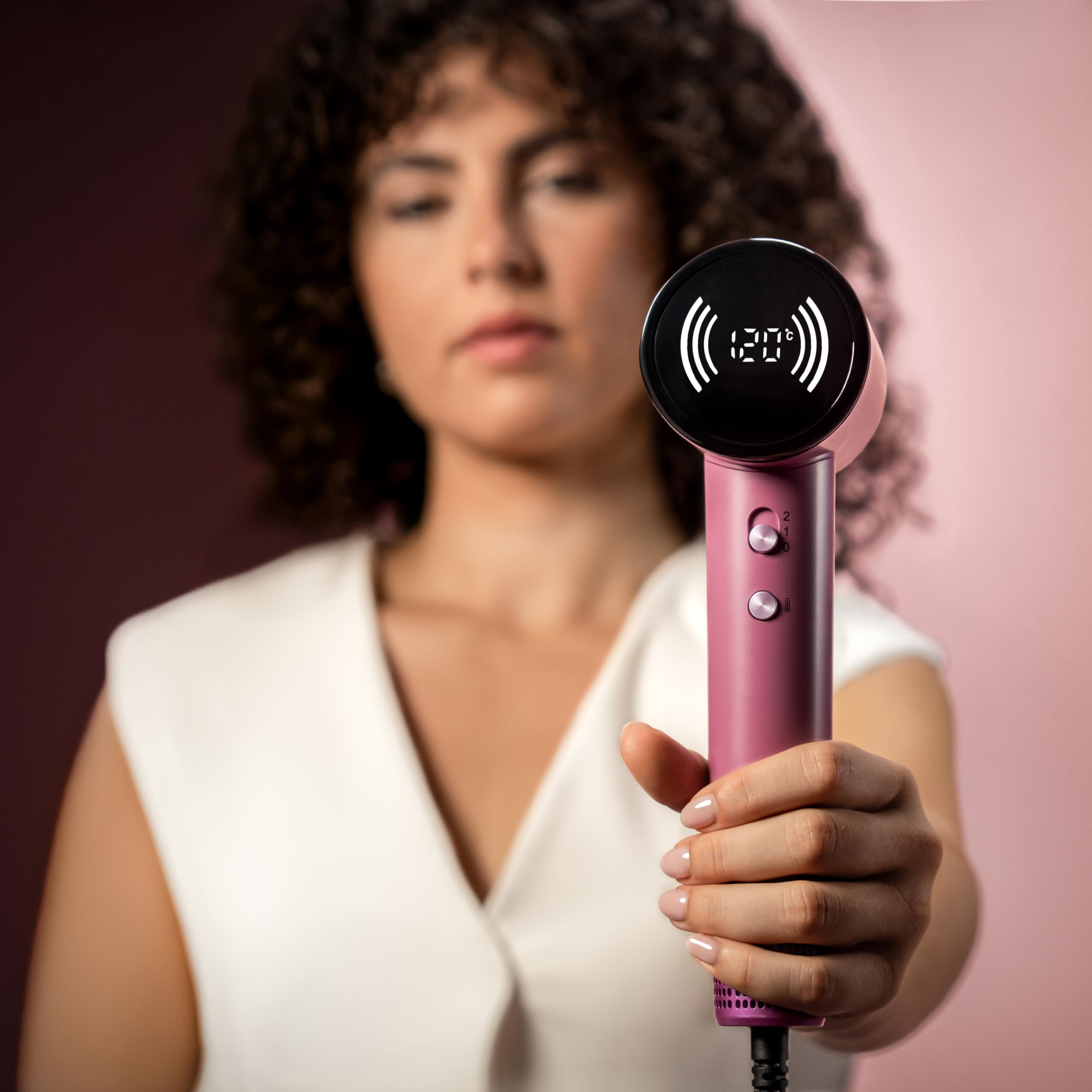 Cecotec Secador de Pelo Compacto y Ligero DryNova 3in1 Berry. 1600W, 110000RPM, Motor Brushless, Voluminizador, Difusor y Concentrador, Generador Iones, Silencioso y Duradero, 4 Ajustes Temperatura