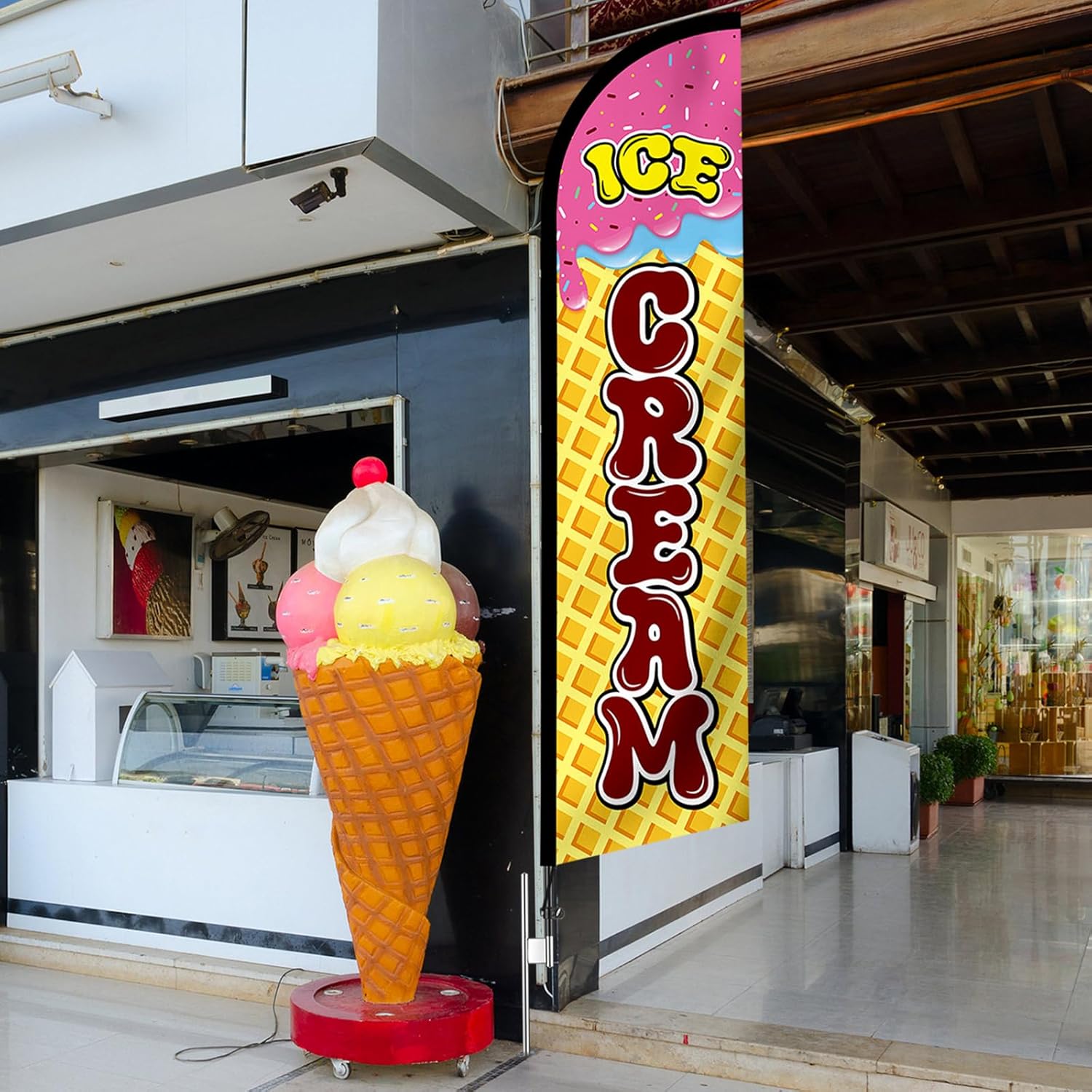 Remagr Ice Cream Feather Flag 11 ft Ice Cream Advertising Swooper Banner with Pole and Ground Stake Windless Shop Sign Advertising Tall Flag for Outdoor Coffee Business
