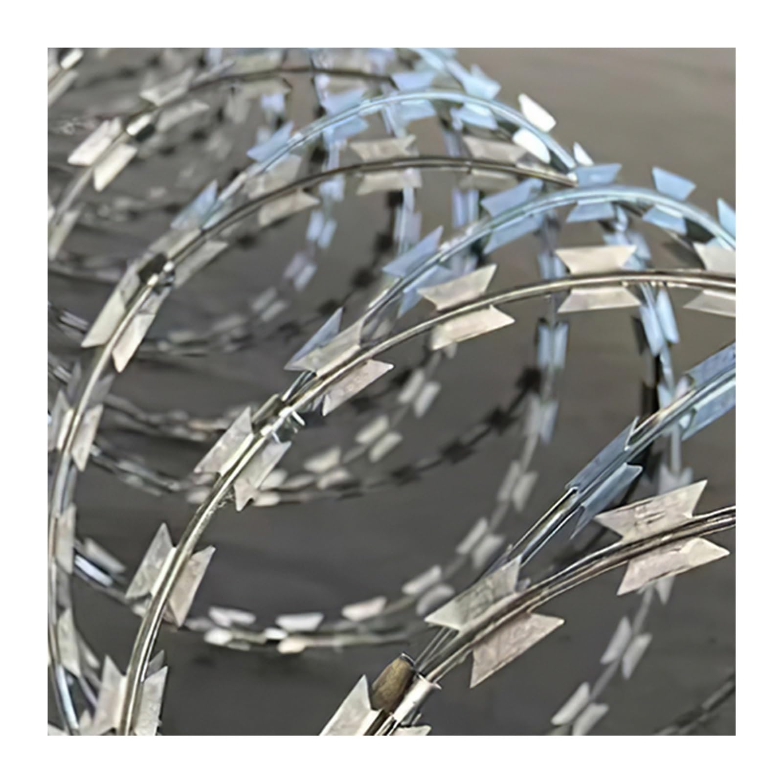 Fil barbelé galvanisé à lames de rasoir rouleau double spirale 45cm pour clôture