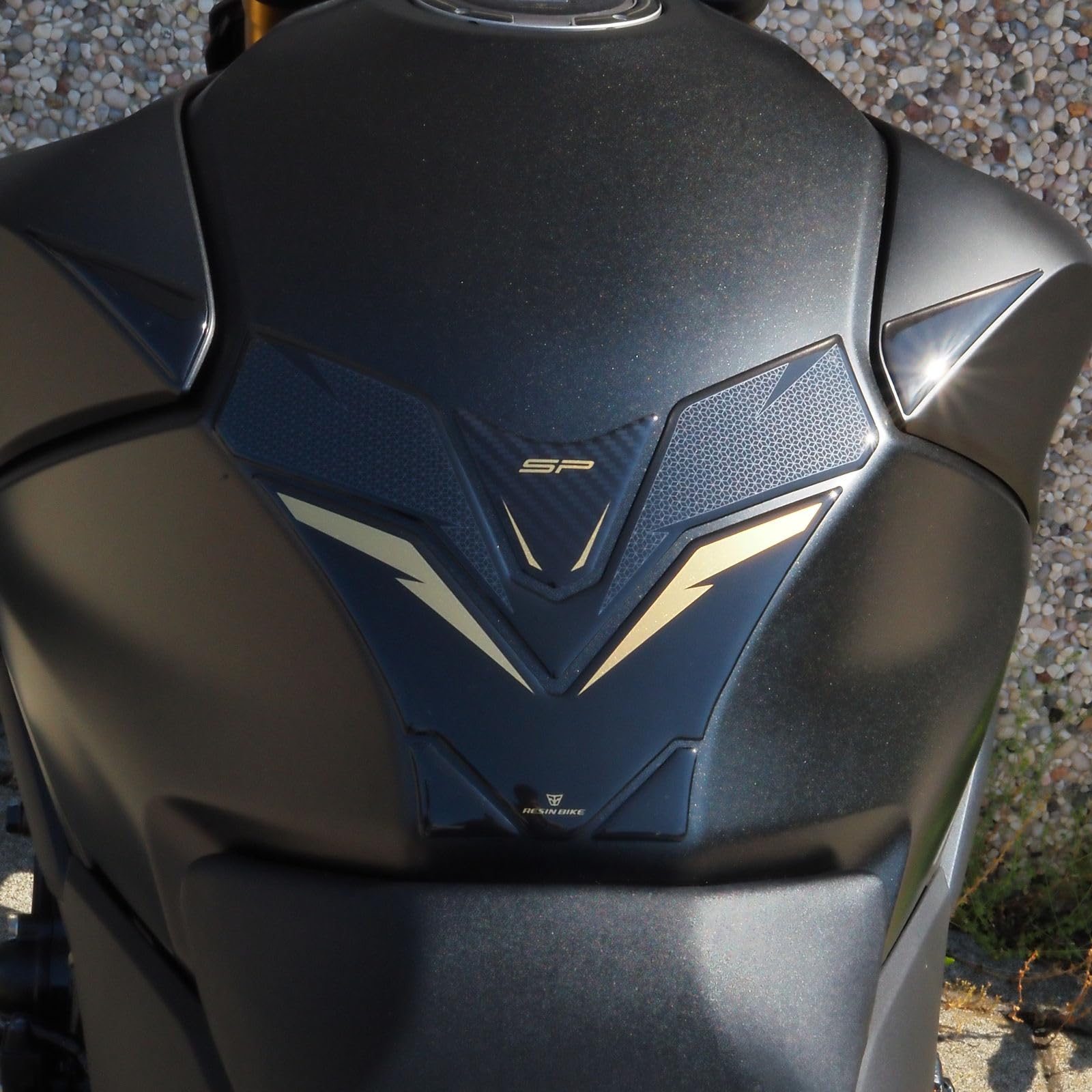 Resin Bike Kit Adhesivos de Moto Compatibles con Honda CB1000 Hornet SP 2025-2026. Protection de Réservoir, Guardabarros, Paramanos de Choques y Arañazos de Moto. Kit Pegatinas 3D Made in Italy