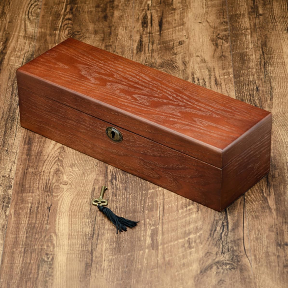 Homoyoyo Braune Uhrenbehälter mit Individuellem Facheinteilungsdesign und Schloss zum Schutz von Uhren und Schmuck vor Kratzern Klassische und Moderne Aufbewahrungsbox