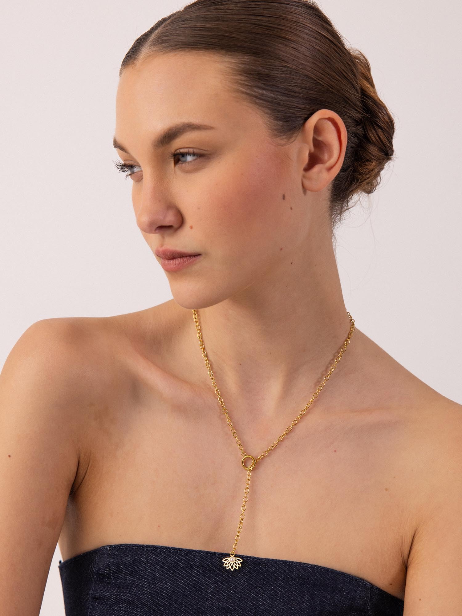 Purelei Flowing Kette Damen Y-Kette mit Lotus Anhänger, elegante Edelstahl Halskette, filigrane Gliederkette, moderne Layering Kette, Schmuck Geschenk für Frauen