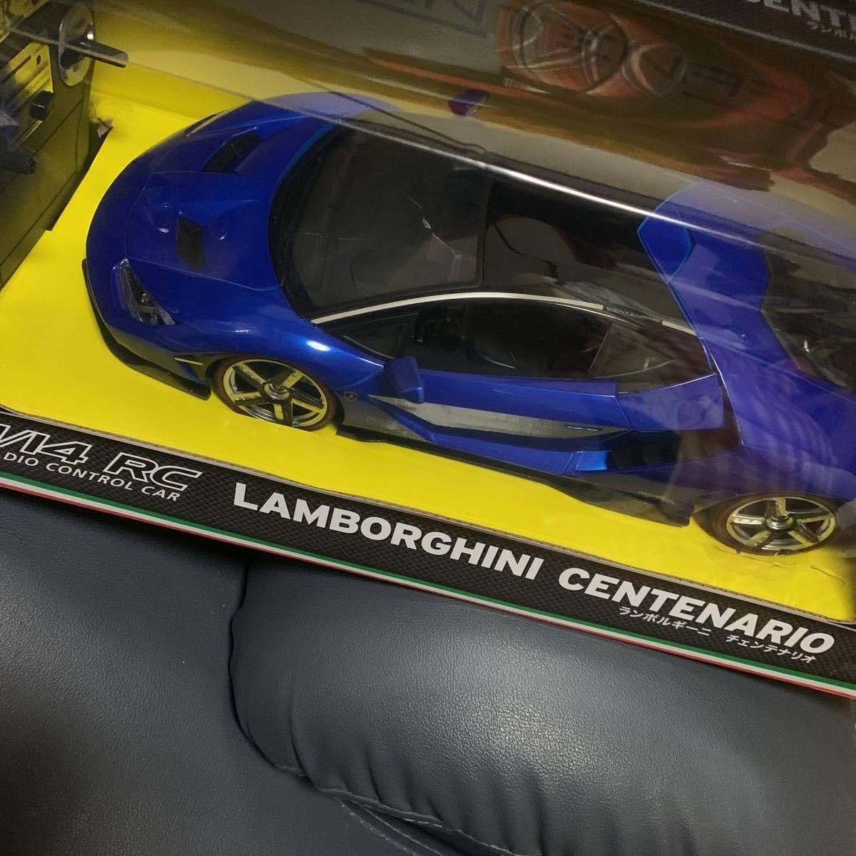Amazon.co.jp: ランボルギーニ チェンテナリオ 1/14 RC ラジコンカー