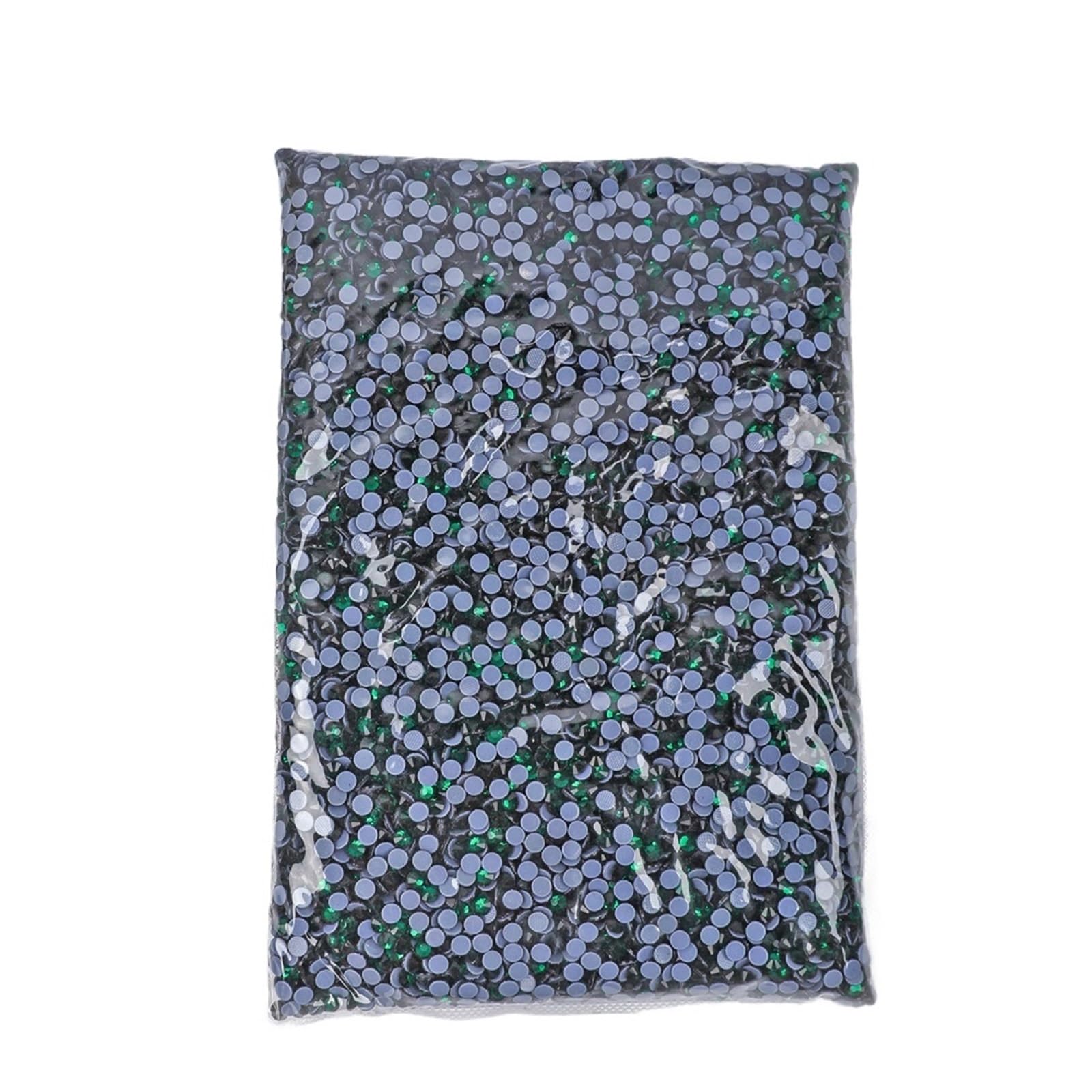 Strass correcteurs SS10 Emerald pour réparer et embellir vos tissus