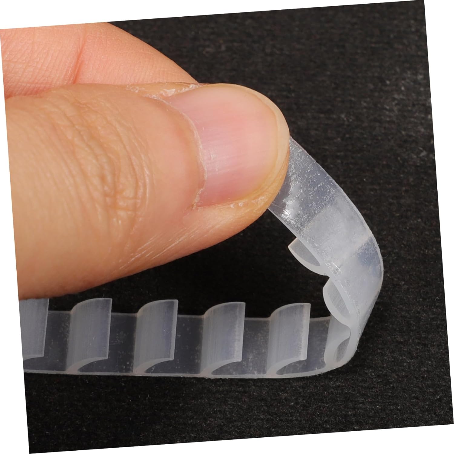 Unomor 200 Pcs Anti-Shedding Clothes Hanging Accessories Decorate Non-Slip Stickers Non-Slip Hanging Clothes Silica Gel Hanger Supplies Anti-Slip Strip Windproof Anti-Shedding Strips