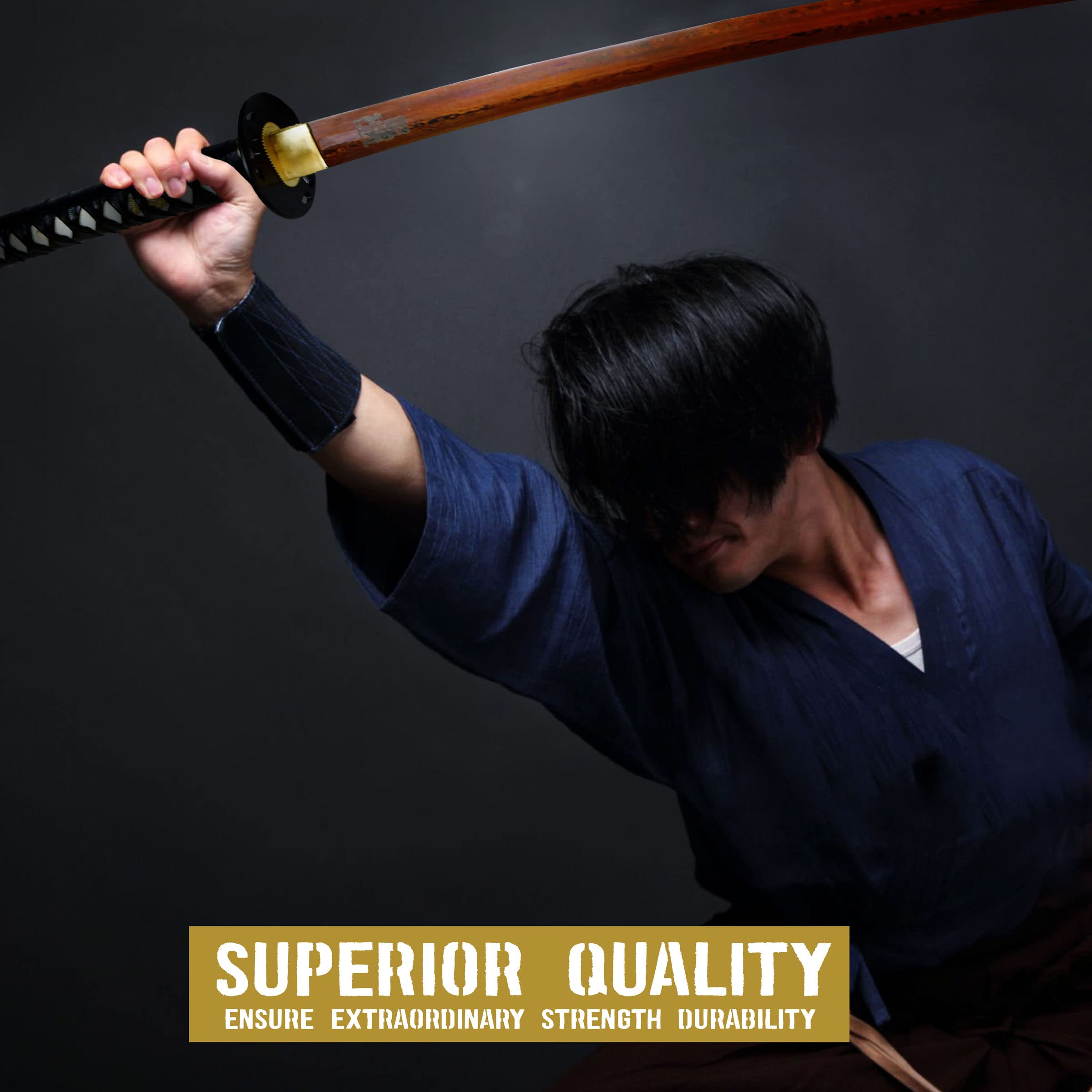 Töte Bill - Hattori Hanzo Schwert - handgeschmiedet & gefaltet, Set - Blutdamast Edition, Katana aus gefaltetem Hartstahl, Set mit Scheide, Ständer, Pflegeset, für das Schwerttraining & Sammlungen