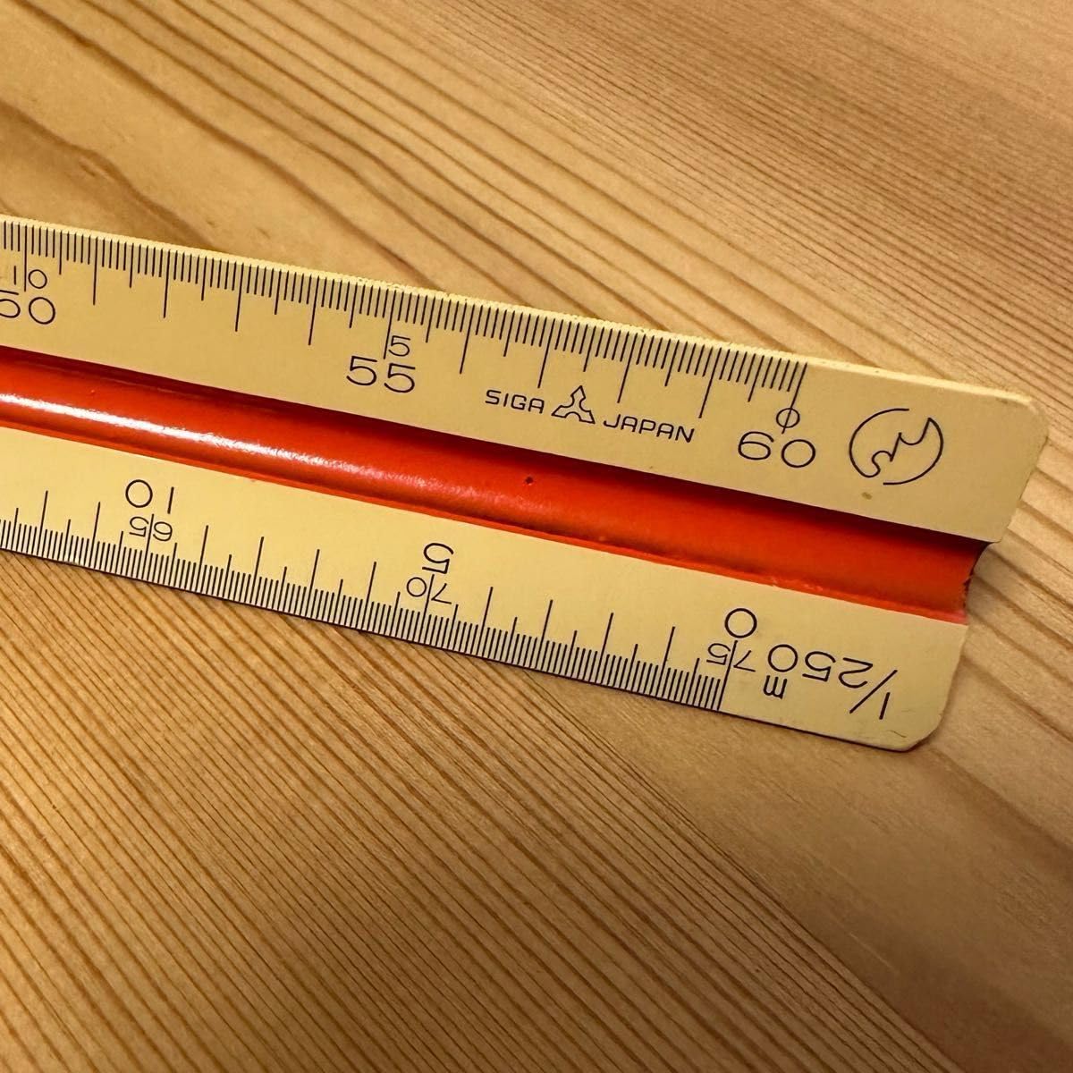 Amazon.co.jp: レトロ 三角スケール SIGA JAPAN : 文房具