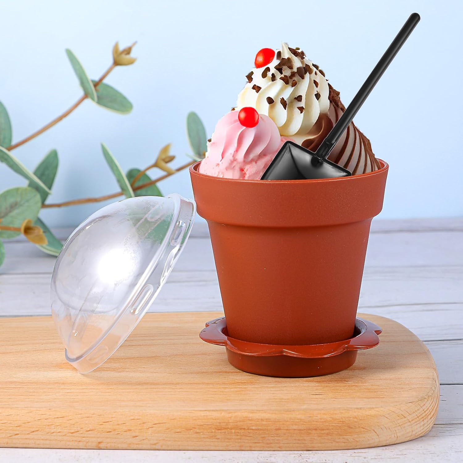 100 Pack Flowerpot Dessert Cup Set with Lid, Shovel Spoon & Base Tray - Reusable Plastic Cake Cups for Ice Cream, Pudding, Mousse, Yogurt, Jelly, Salad - Perfect for Parties, BBQ, Wedding, Catering