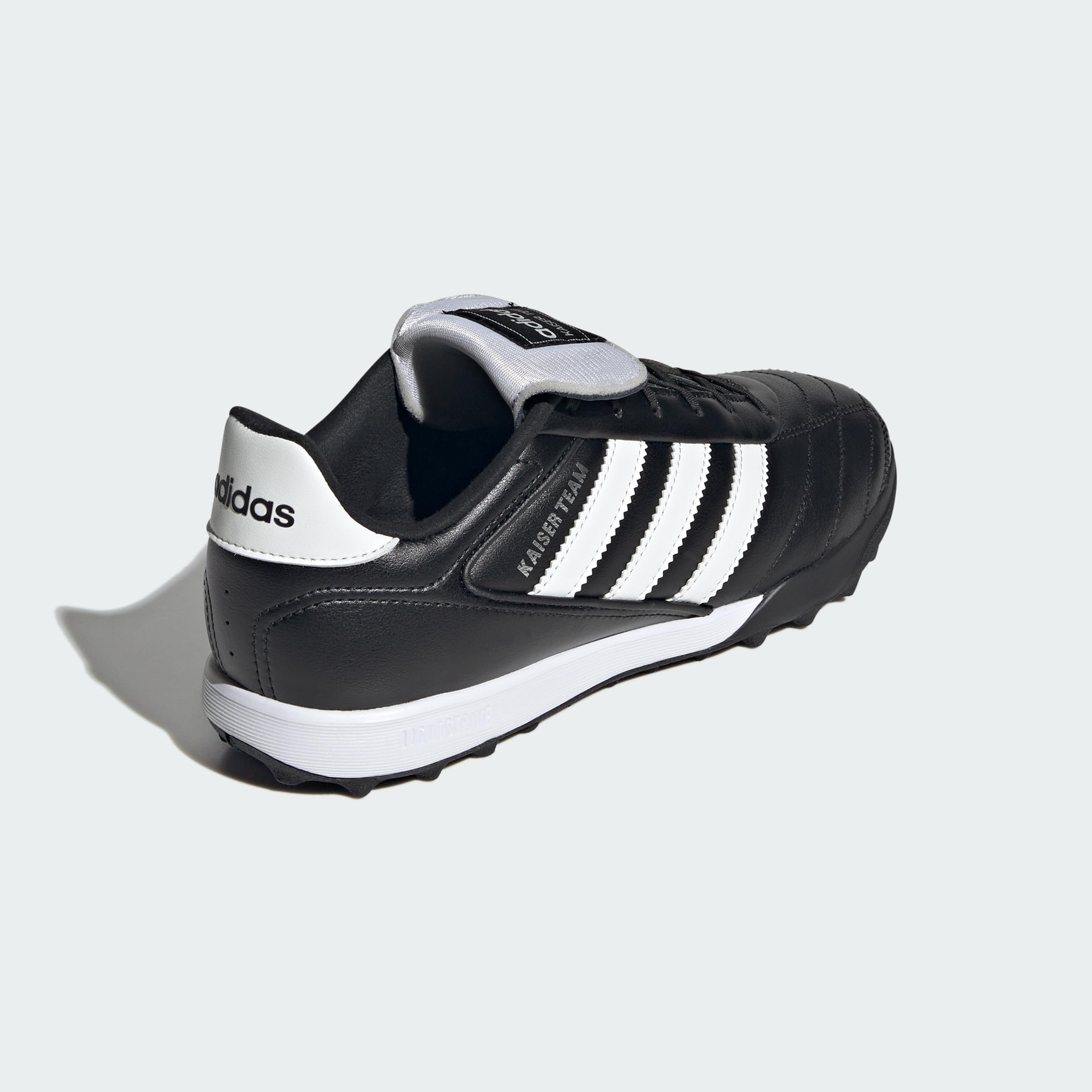adidas Men's Zapatilla de fútbol Kaiser Team 2 para moqueta