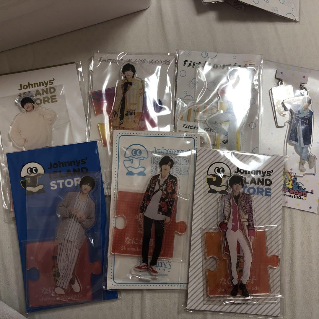 道枝駿佑 アクスタ　アクリルスタンドセット 道枝駿佑 アクスタ 3つセット - メルカリ