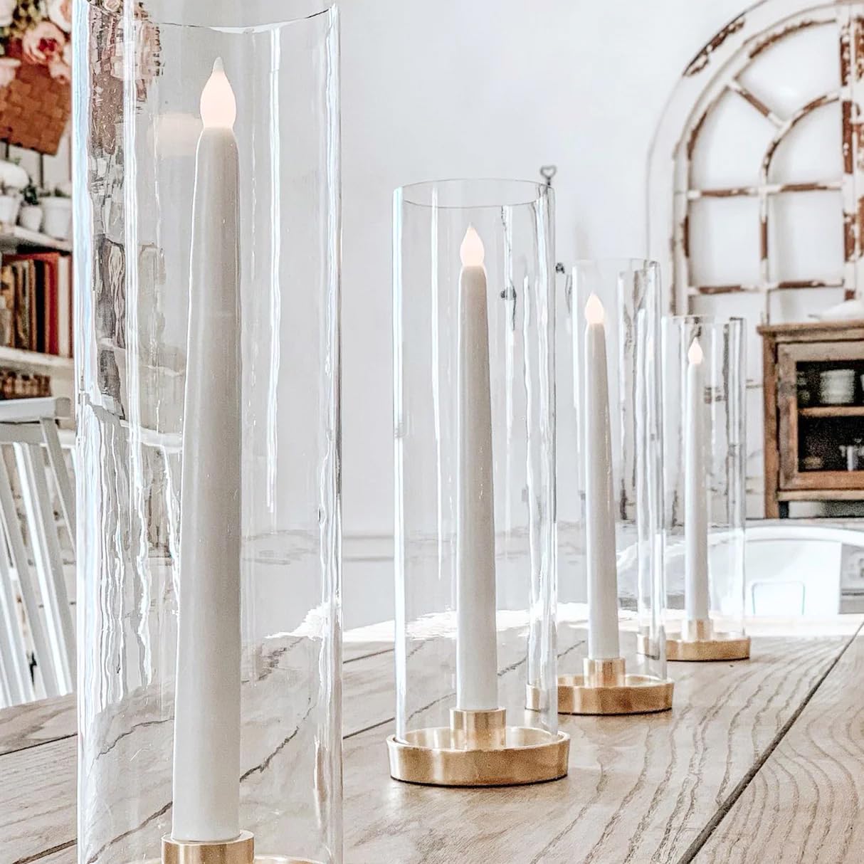 LampLust Lot De 4 Bougies Coniques Sans Flamme, Flamme 3D Réaliste Avec Mèche, 22,9 Cm, Cire Véritable Blanche, Bougie LED Sans Flamme Vacillante, Télécommande Et Minuterie Incluses, Décoration