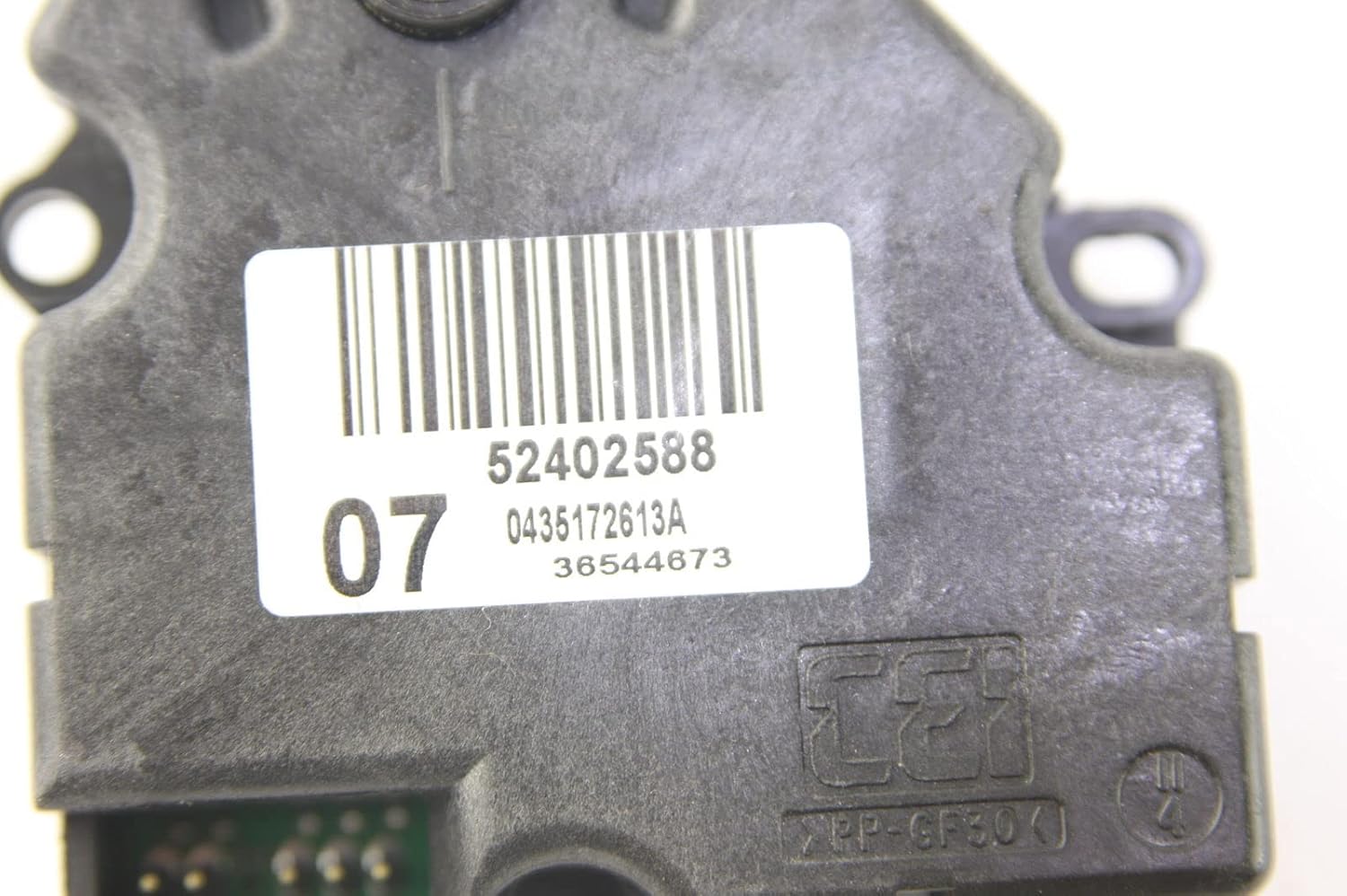 Replacements for GM Heater Blend Door Actuator 89018365, 15-72971, 52402588, 604-106,Chevy Silverado 1500 2500, Chevrolet Tahoe GMC Sierra 1500 2500HD & more.