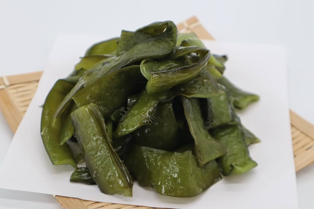 Amazon | 鳴門のニシムラ 塩蔵茎わかめ 元茎 900g 鳴門海峡