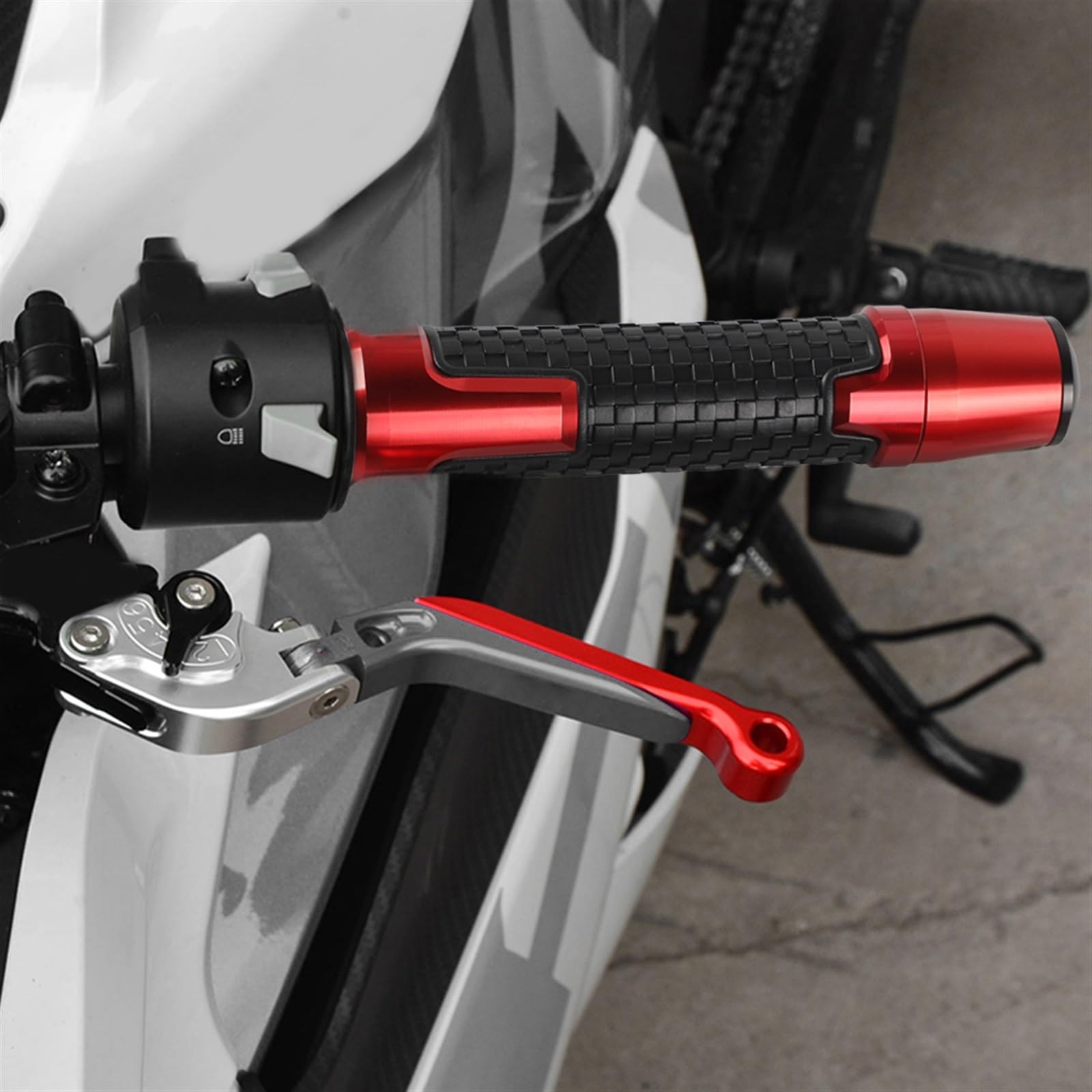 Accessoires Guidon de Moto Embouts de Guidon Bouchon Prise antidérapante Poignées pour Y&amaha FZ1 FAZER FZ6 FZ6R FZ8 FAZER FZ750 FZR1000 FAZER 150 250 400 1000 (Color : Grey)
