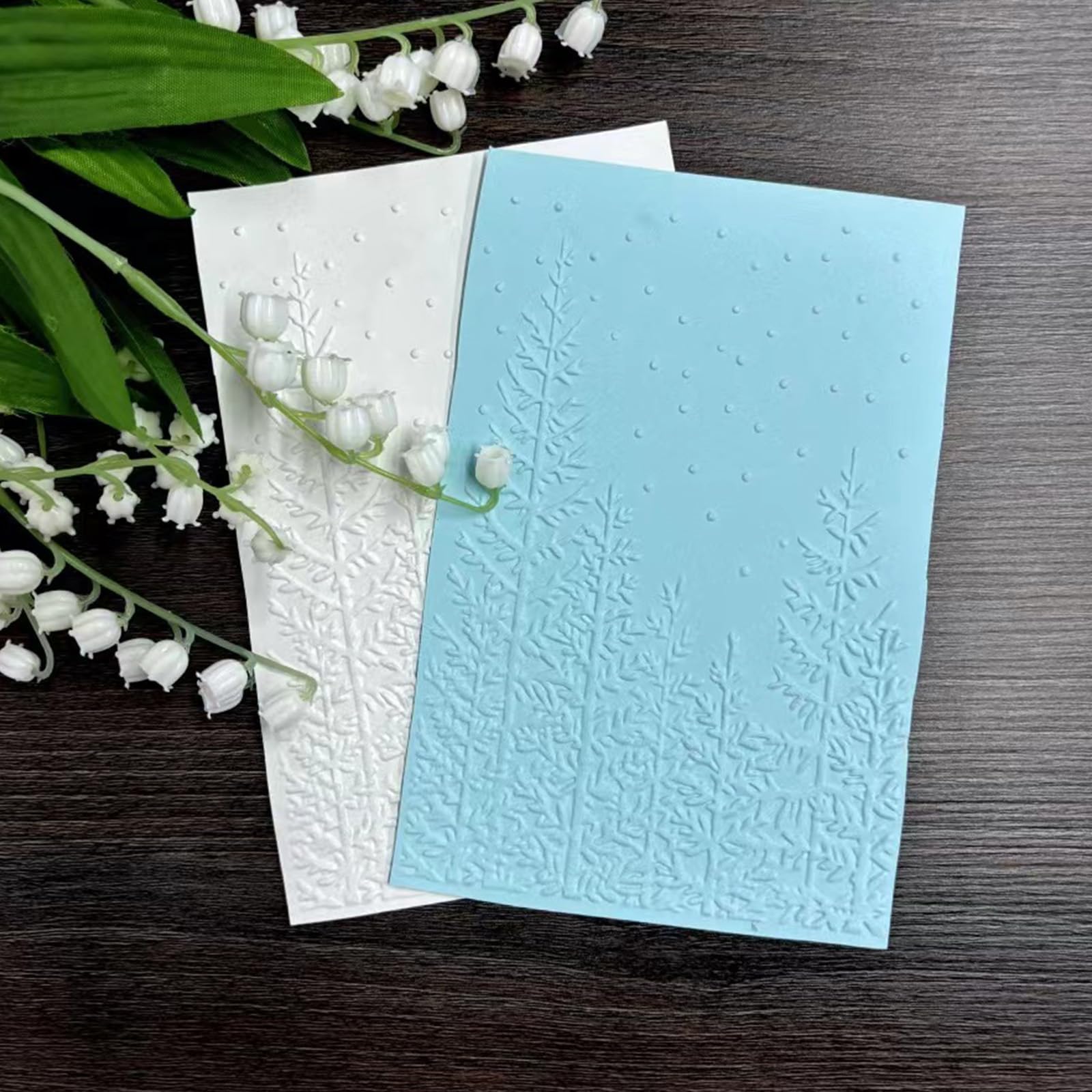 Carpeta de Relieve 3D, Placa de Relieve de Pino de 16,3 x 11,5cm Plantilla de Relieve de Plástico Carpeta de Relieve para Hacer Tarjetas Álbumes de Recortes Álbumes de Papel y Manualidades