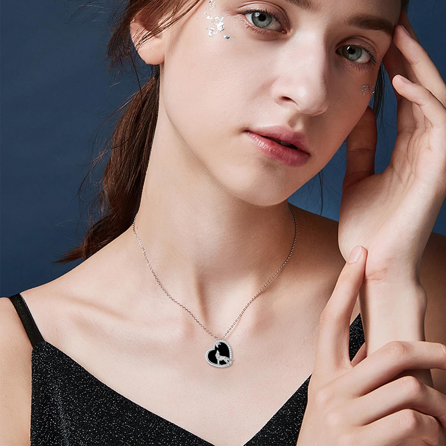 ROMANTICWORK Collier Loup en Argent Sterling Collier Pendentif Loup Cadeaux d'Anniversaire Bijoux de Loup pour Femme Fille