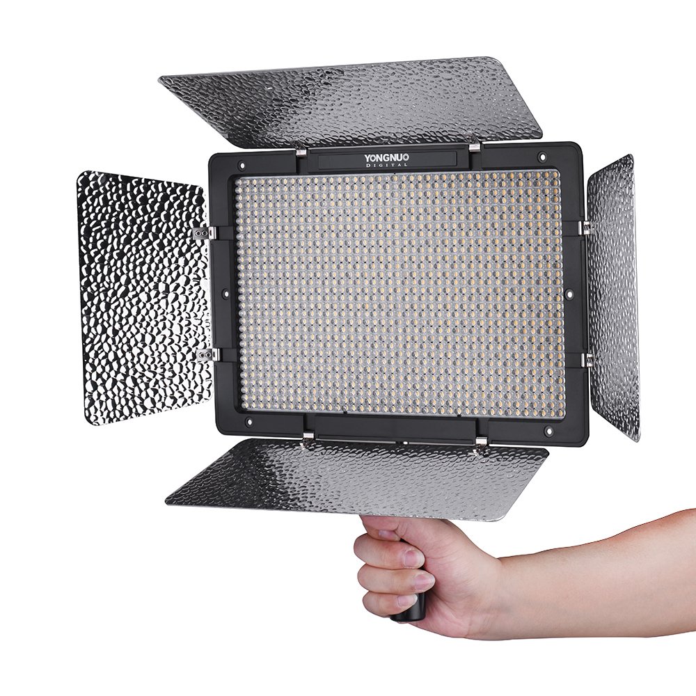 【中古】 YONGNUO YN1200 Pro LEDビデオライト 5500K 写真 ビデオ 録画ライト 2個 CTフィルターとリモコン付き 調節可能 明るさ CRI?95 支持APPリモコン Amazon | YONGNUO YN1200 Pro LEDビデオライト 5500K 写真 ビデオ 録画