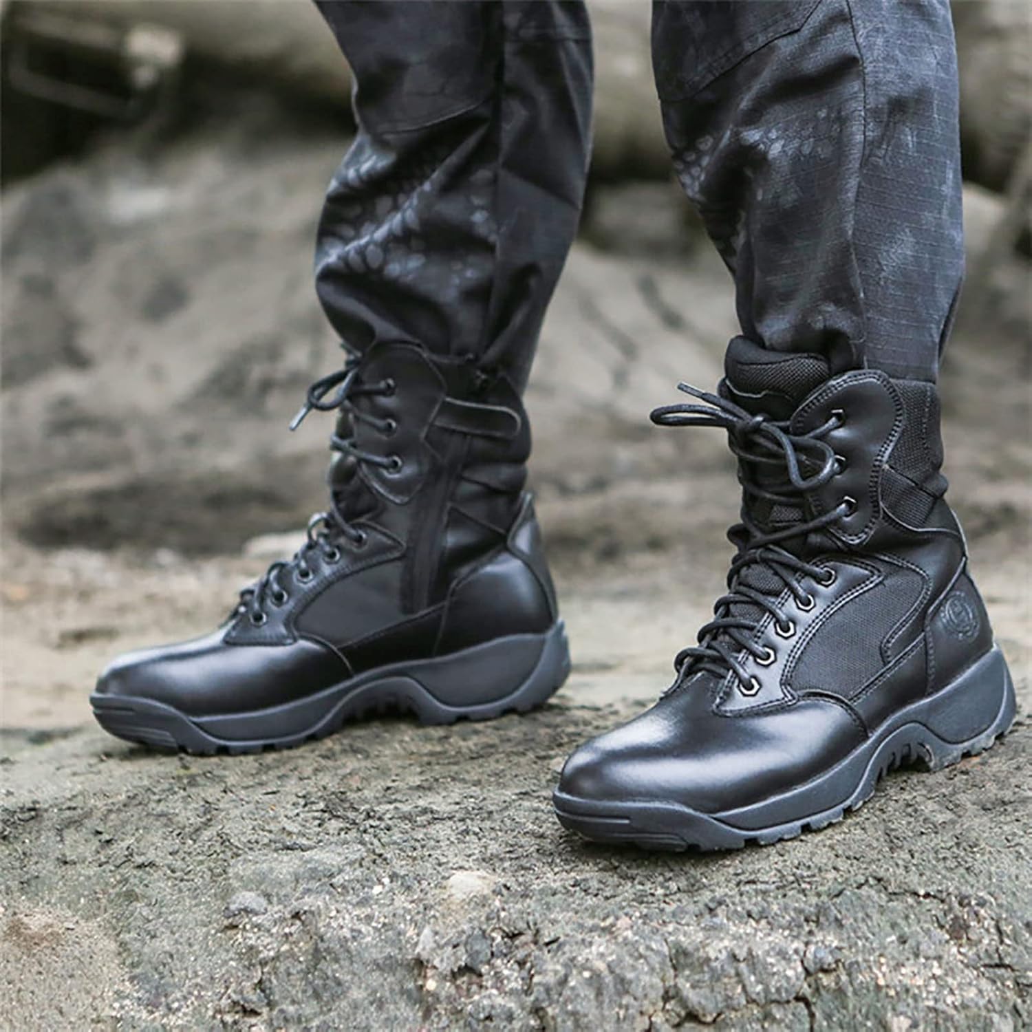 CLSQLXYJZC Outdoor Lightweight Tactical Boots for Men, Comfort Durable Suede Leather Mountaineering Boots, Lace-up Waterproof Non-slip Breathable Trekking Boots