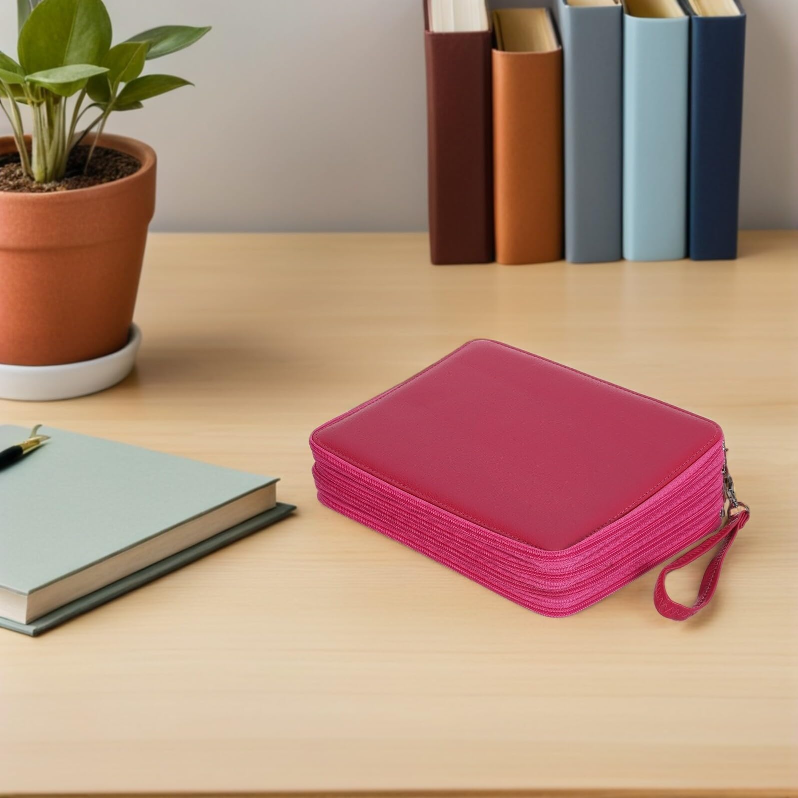 NUOBESTY Trousse à Crayons de Couleur Zippée Grosse Capacité 184 Emplacements, 4 Couches Multicouches, Paquet de Rangement Étanche Rose pour Fournitures Scolaires et Artistiques,