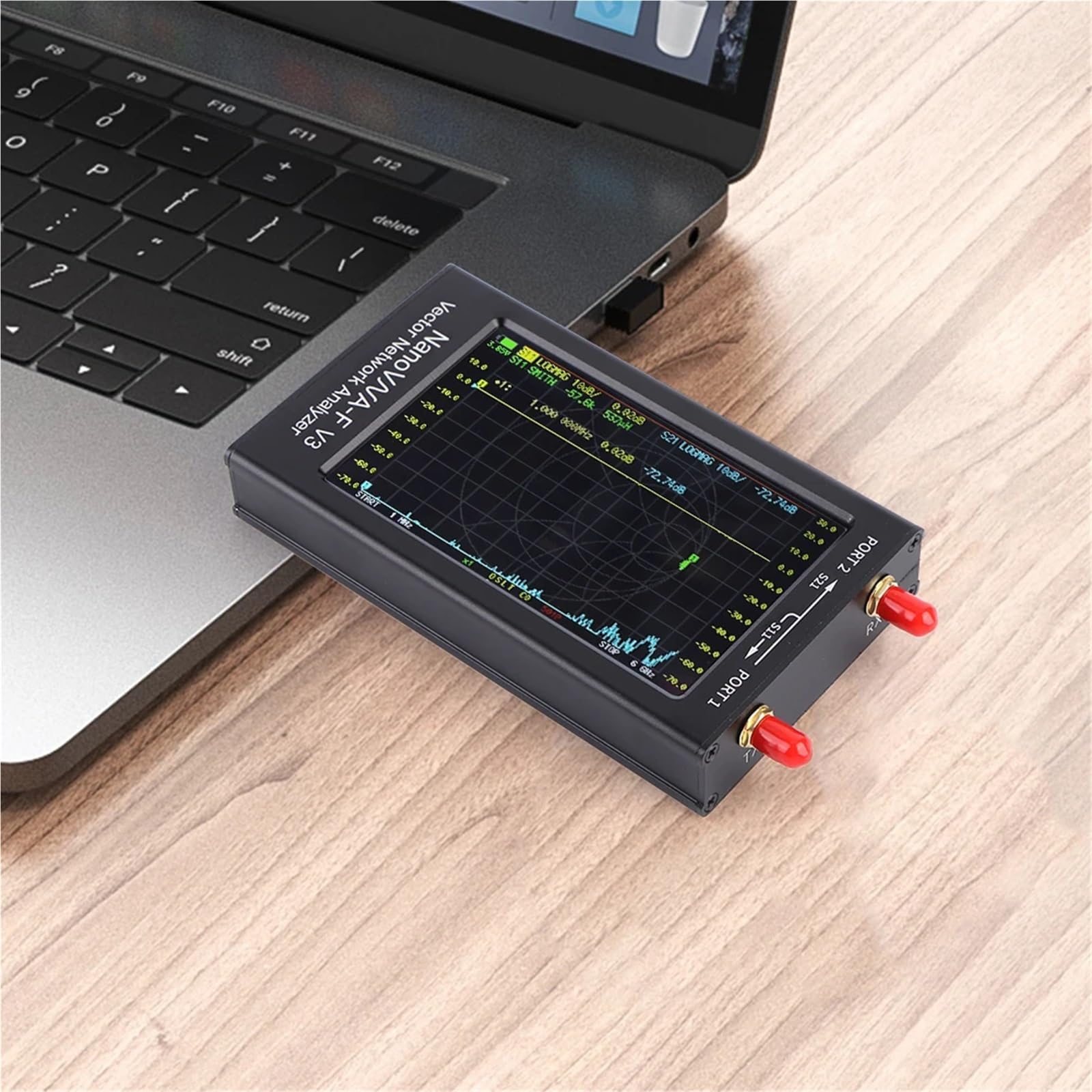 Analizator sieci Analizator sieci HF VHF UHF SHF Ekran 4,3 cala 1 MHz-6 GHz NanoVNA-F V3 801 punktów skanowania dla parametrów S Opóźnienie fazy VSWR do diagnostyki kabli sieciowych