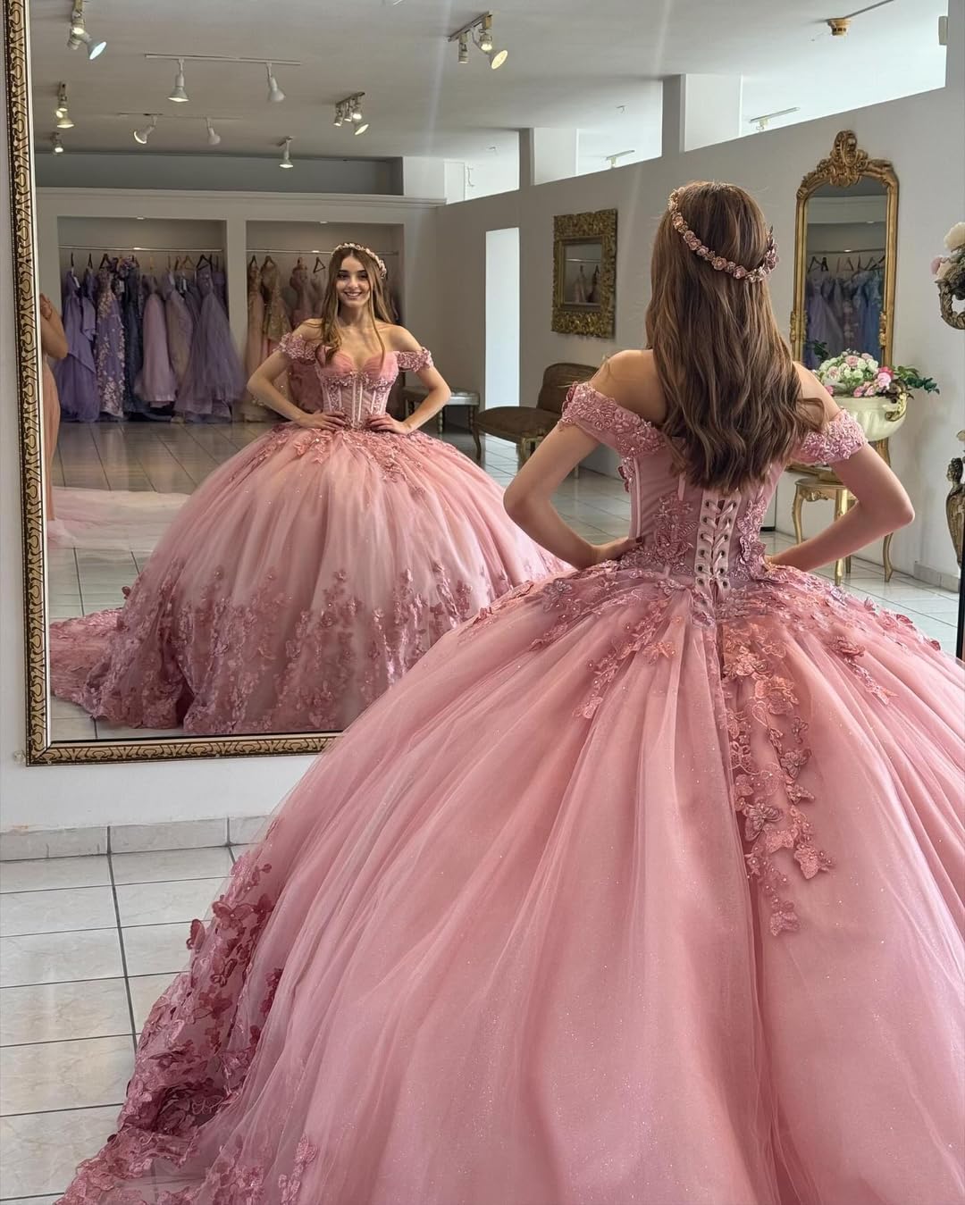 Vestidos de quinceañera con Mariposas 3D y Brillos con Capa y pedrería Vestidos de Fiesta y para Sweet 16 con Hombros Descubiertos YG45