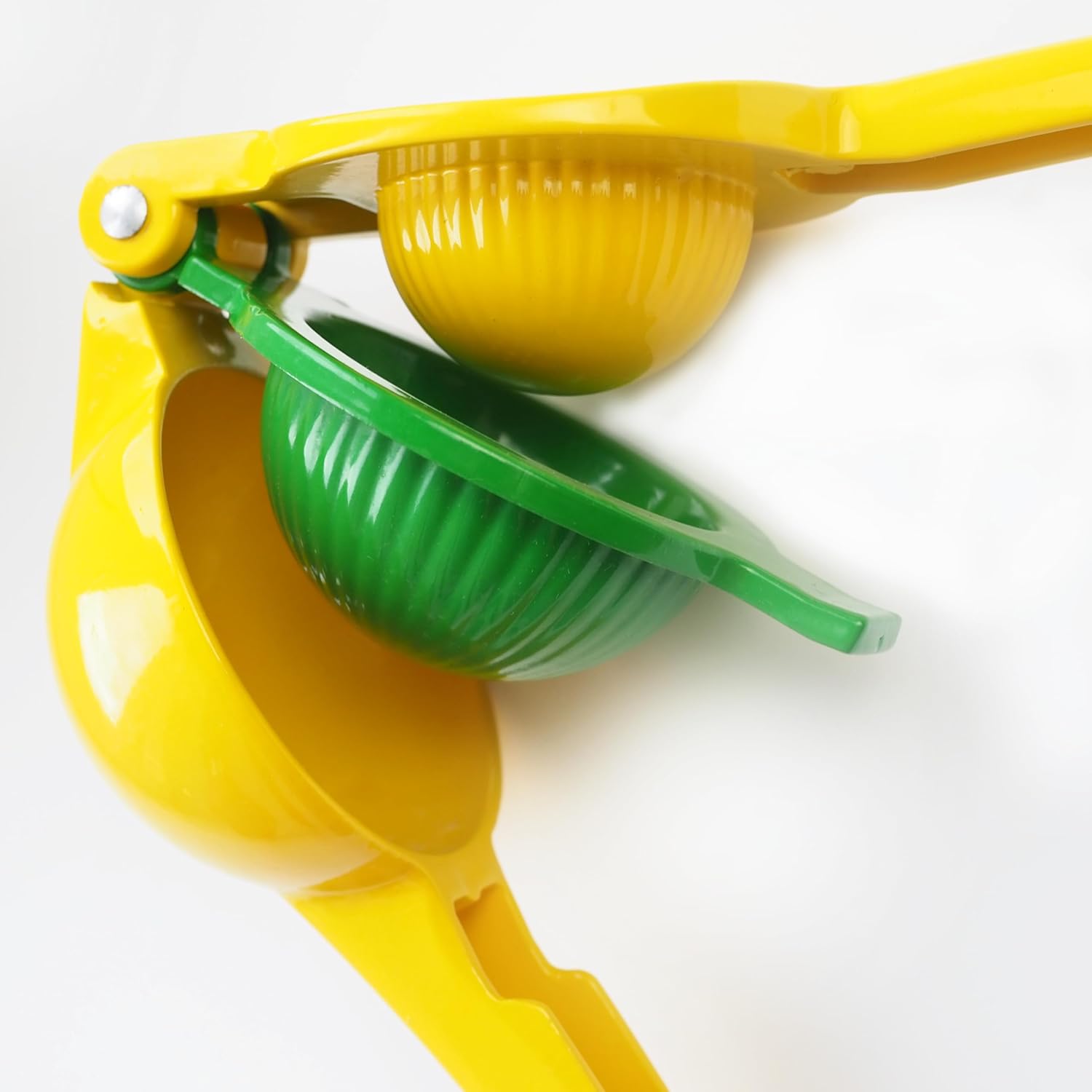 Plastic Lemon Squeezer 4 Plastic Lemon Squeezer