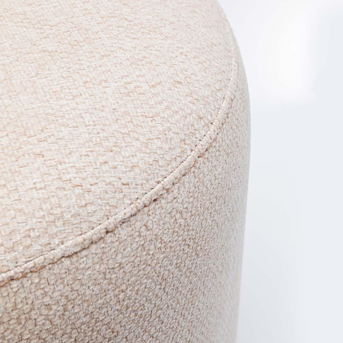 Kare Design Hocker Cherry, Creme/Schwarz, 44x37x37 cm, Sitzhocker, Ablage, Fußablage, Easy-Clean Stoff Bezug, teilweise Handarbeit, Wohnzimmer