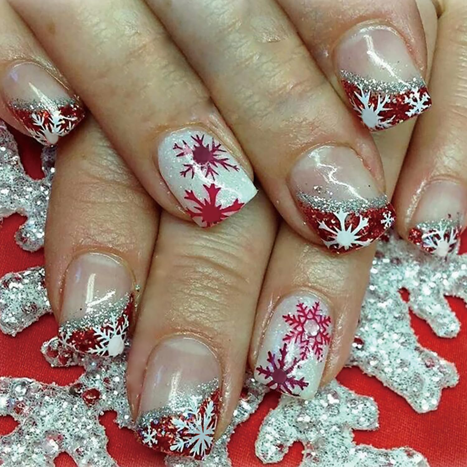 TBRZTR 24Pcs Red French Christmas Press-on Nails - Short Square Snowflake Acrylic With Silver Glitter Powder Design - Xmas False Full Cover Coffin