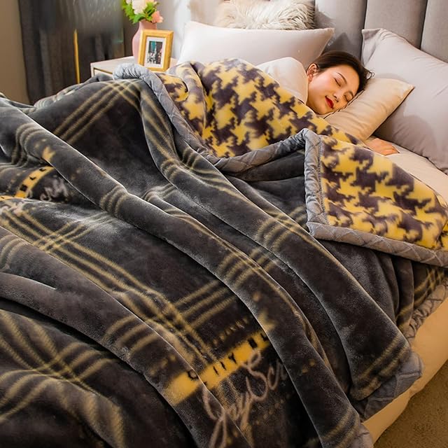 LGYKUMEG Heavy Winter Fleece Plush Blanket King Size,Korean Mink Blanket,Silky Soft And Warm, 2 Ply Reversible Raschel Bed Blanket,71"X87",Gray,180x220cm3kg
