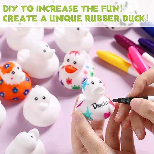Miniatura 3 de Patos de goma en blanco de 2 pulgadas con bolígrafos de 12 colores para piscina, bañera, flotador, lindos patos, regalos de cumpleaños, regalos de
