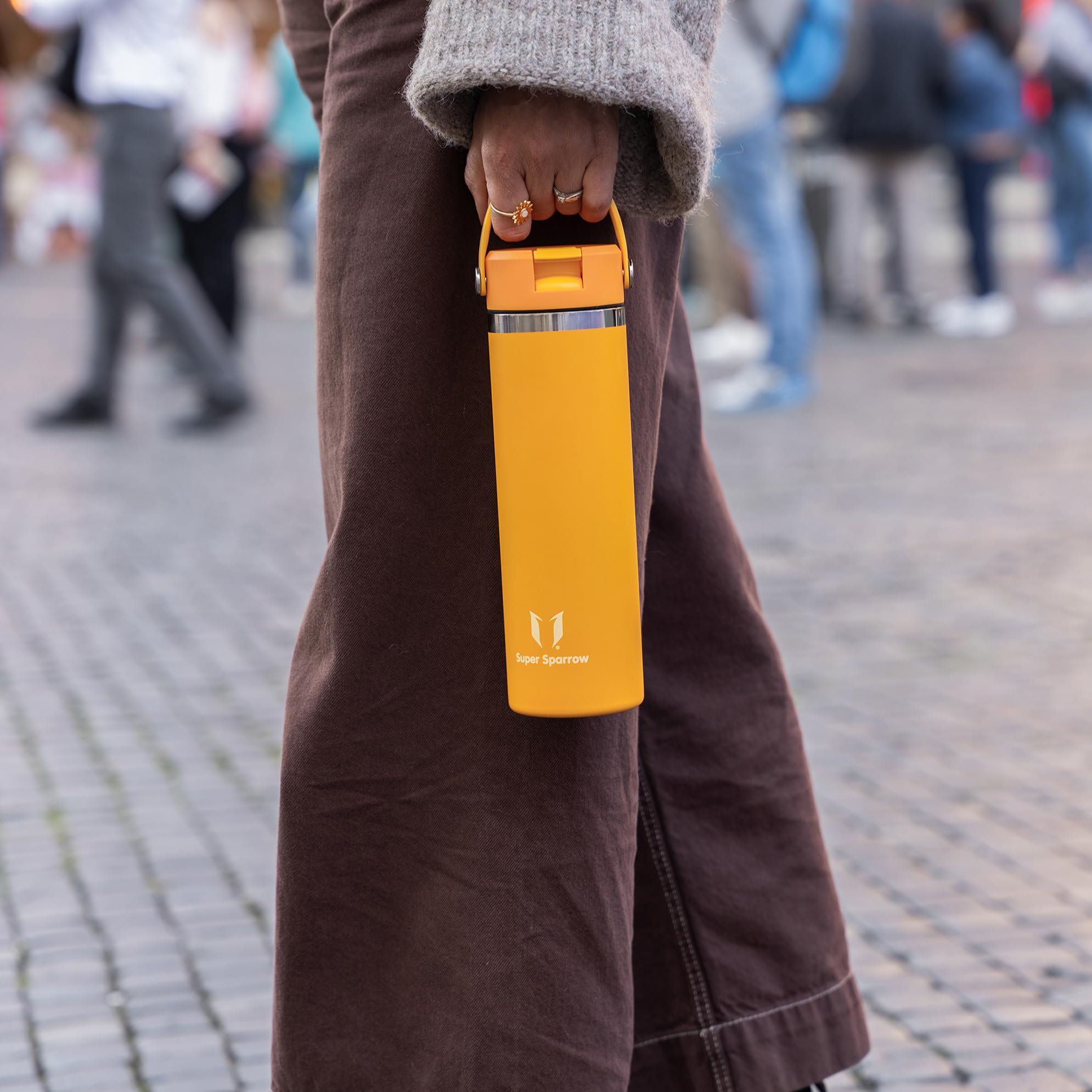 Sparrow Borraccia Termica - 500ml/750ml/1L/1.2L - SwivelSip Bottiglia Acciaio Inox - Senza BPA Borracce Termiche, Borraccia con Cannuccia Ergonomica per Scuola, Sportiva, Campeggio, Palestra