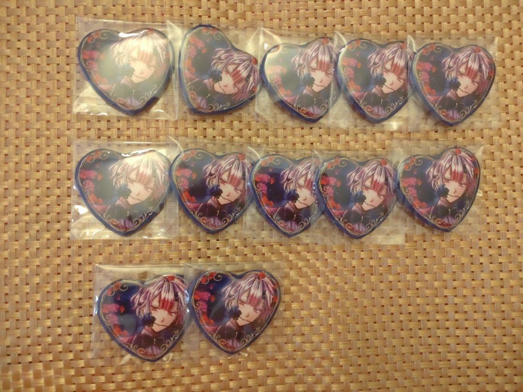 あくねこ アモン ハート缶バッジ Amazon | あくねこ ハート缶バッジ アモン | バッジ | おもちゃ