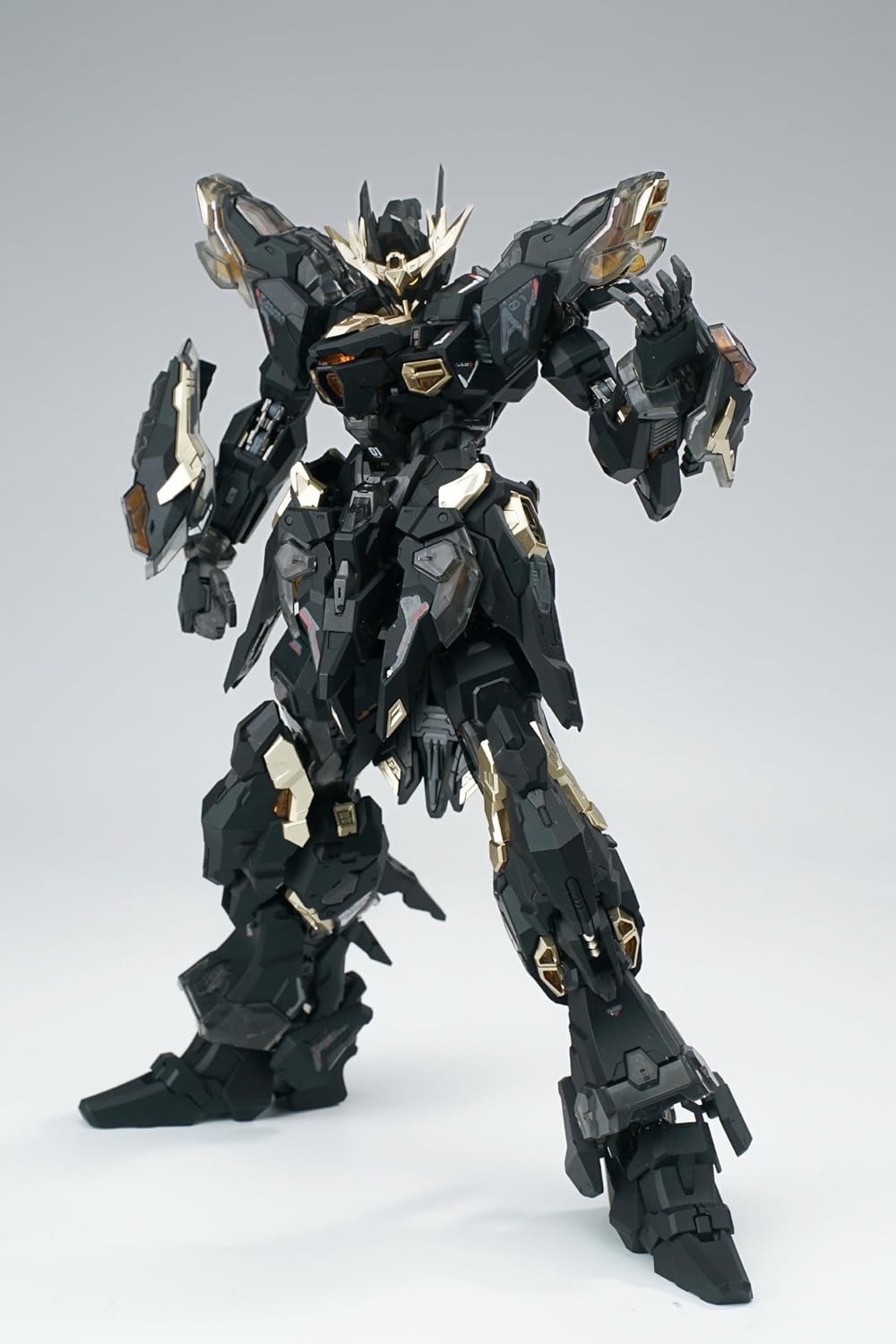 YSBRING Vientiane Fusion 1/100 Scale Black Apocalypse Alloy Frame Model Kits