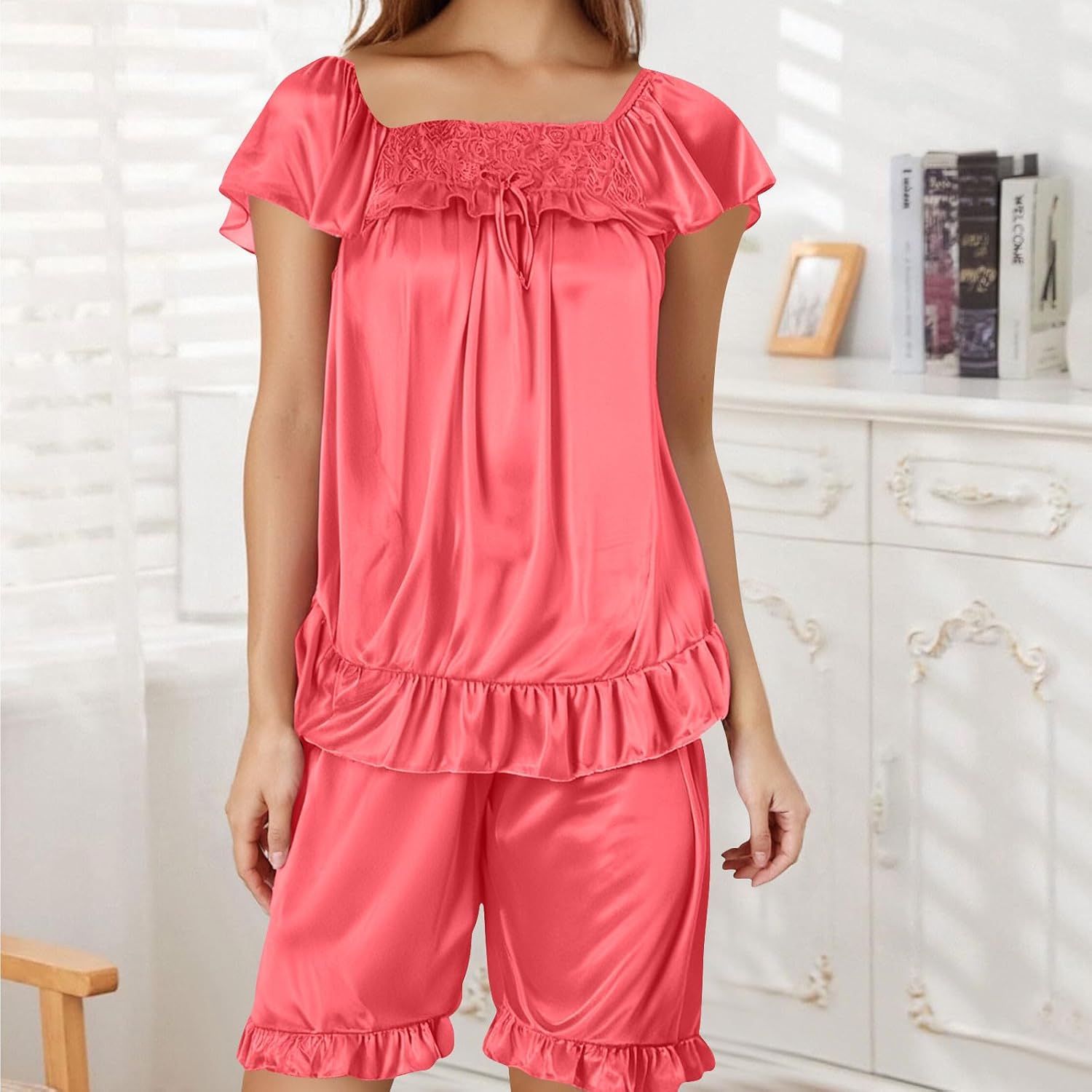 Women Satin Pajamas Set Siky Short Sleeve Sleepwear and Ruffled Tirm Short Solid Color Pj Set for Two-Pieces Nightwear