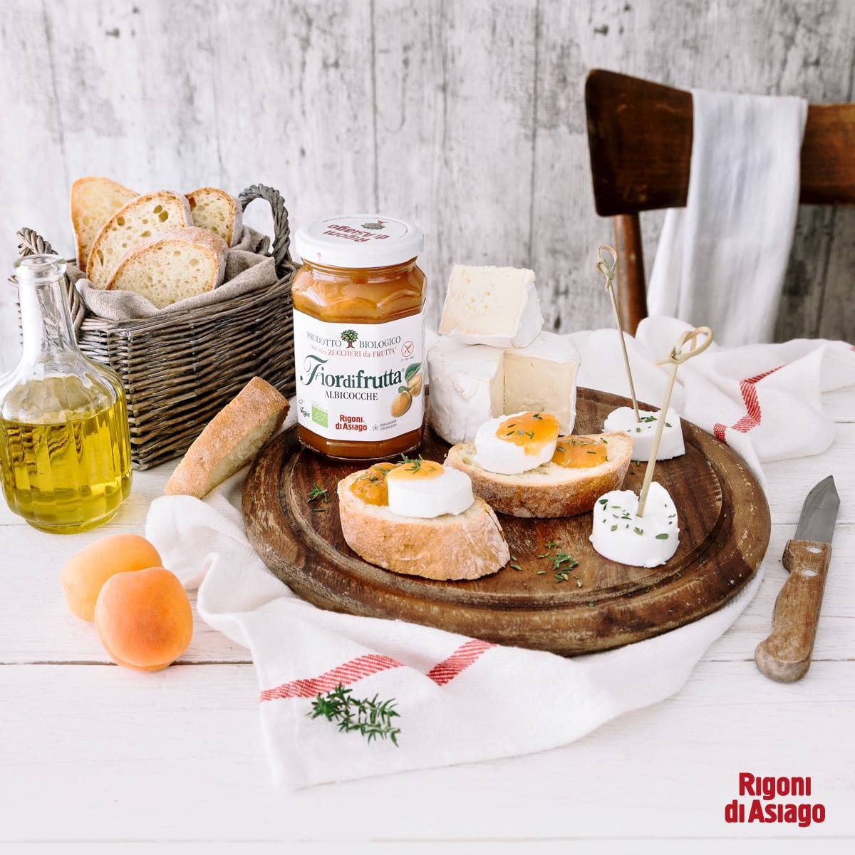 Rigoni di Asiago Fiordifrutta Organic Fruit Spread, Apricot, 8.82 Ounce Pack of 6