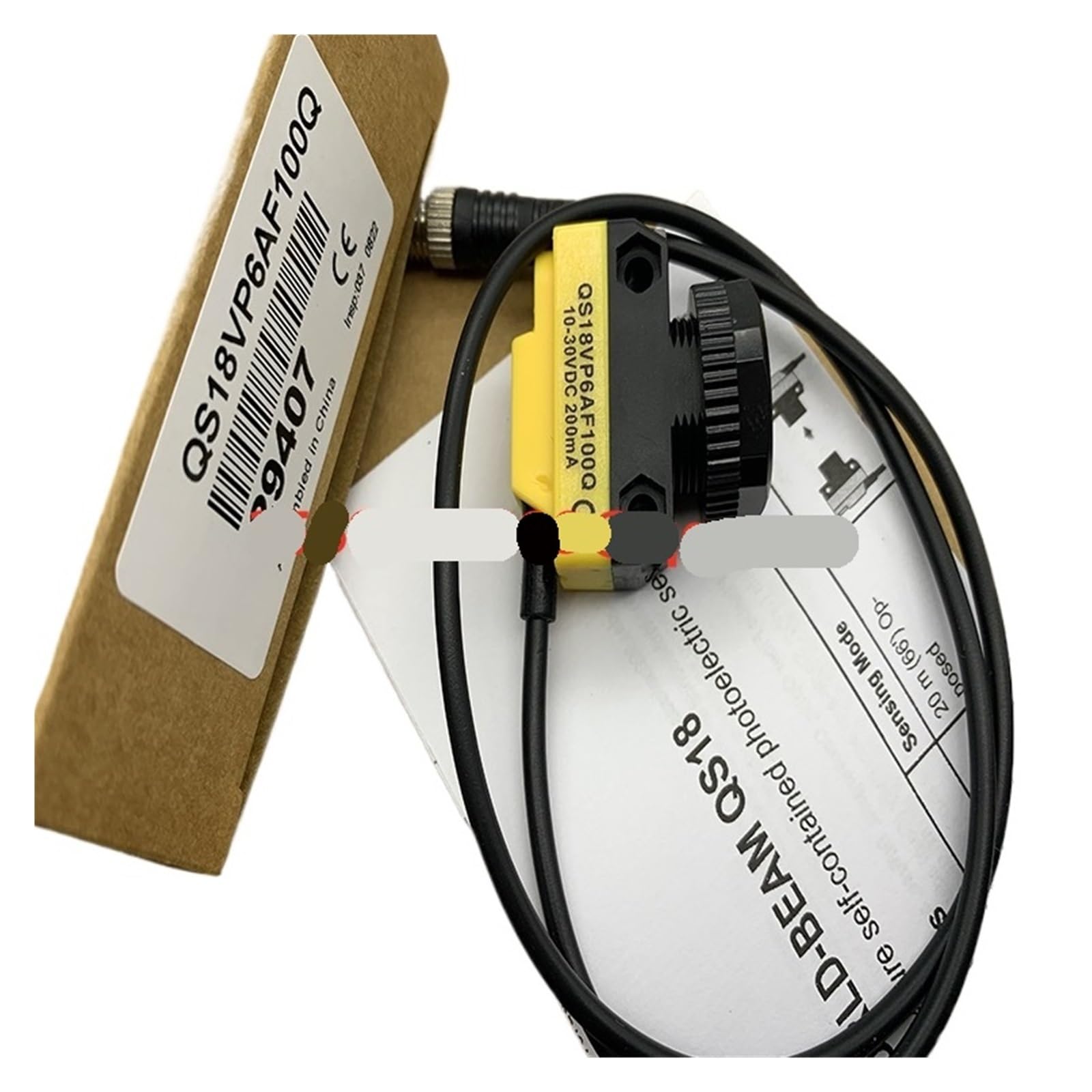 Capteur QS18VP6FF100Q7 pour éviter les pannes de convoyeur industriel