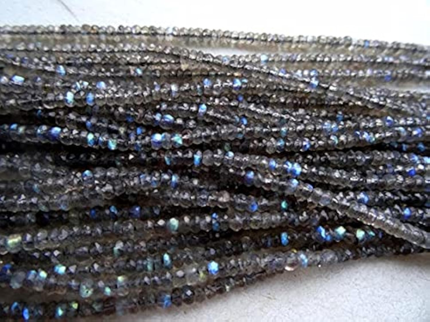 Labradorite perles rondelles pour créer des bijoux bohèmes et élégants au quotidien