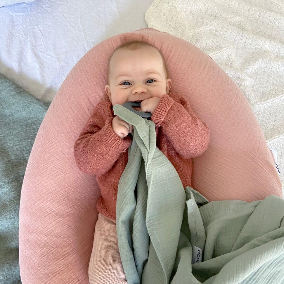 Cape D'allaitement Mom'n Play En Coton Bio - Avec Anneau De Dentition, Pour Allaiter Discrètement Partout