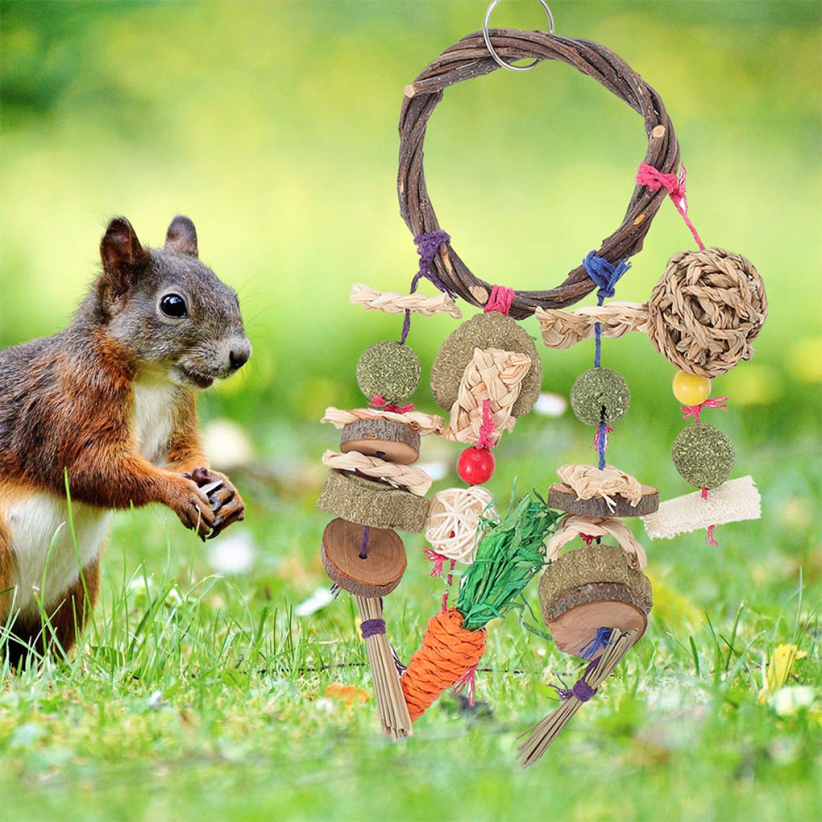 SHINEOFI 2 Stück Kaninchen Kauspielzeug aus Natürlichem Material zum Aufhängen Langlebiges Chinchilla Spielzeug für Zahnpflege Beschäftigungsspielzeug für Kleine Haustiere