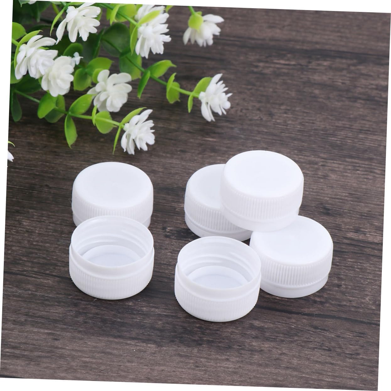 600pcs Plastic Bottle Caps Crafts Safe and Convenient Lids for Home Use for Plastic Drinking Bottles and Creative Projects