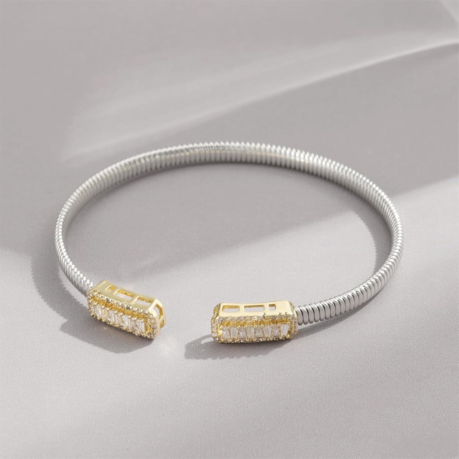 Plated Silver Gold Bracelets for Women Two Tone Cuff Silver Bangles Copper Bracelets Stack Beaded Rhinestone 14k Gold Charm Bracelet Open Boho Jewelry Personalized Punk