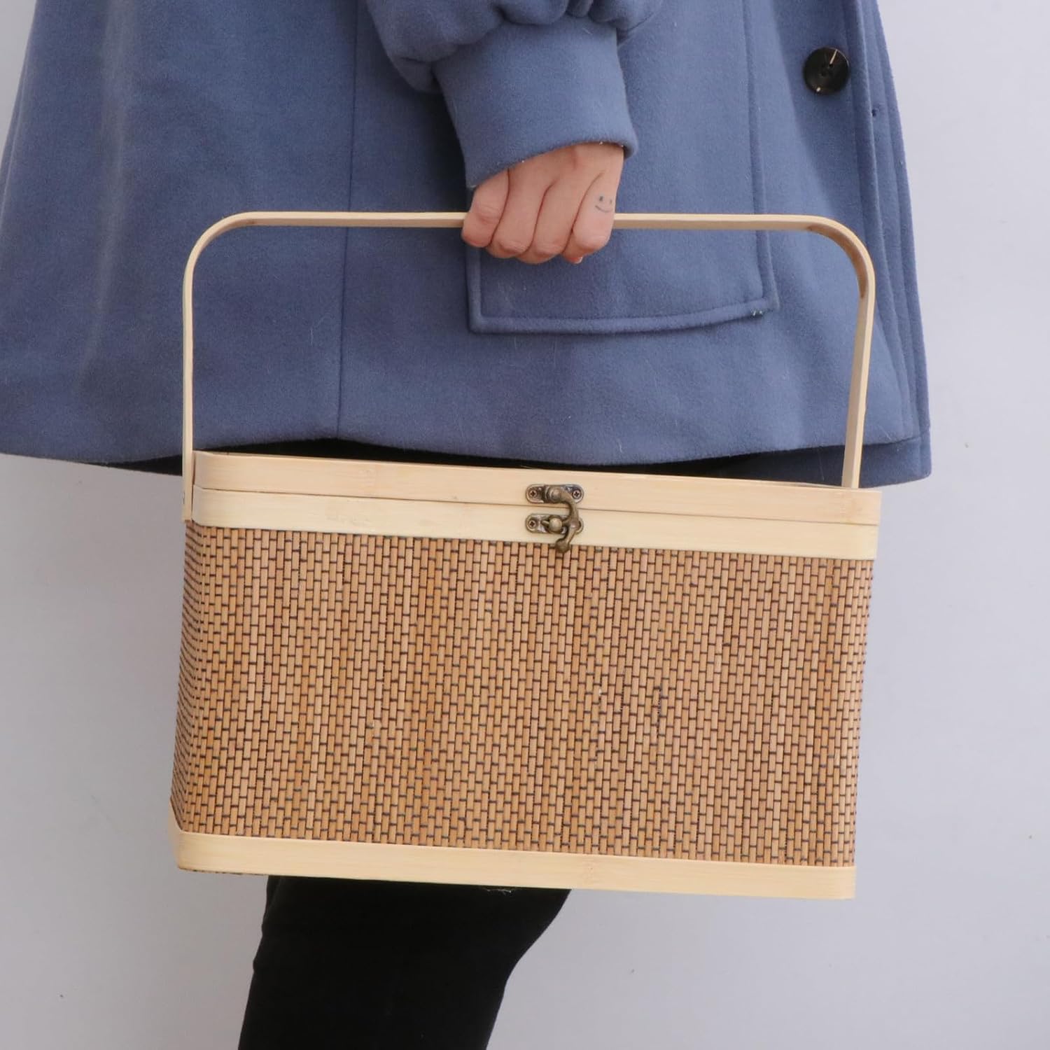 COHEALI Large Capacity Storage Basket with Movable Handles, Retro Lock, and Basket Cover, Portable Woven Organizer for Home and Kitchen Storage, Refined and Sturdy Design