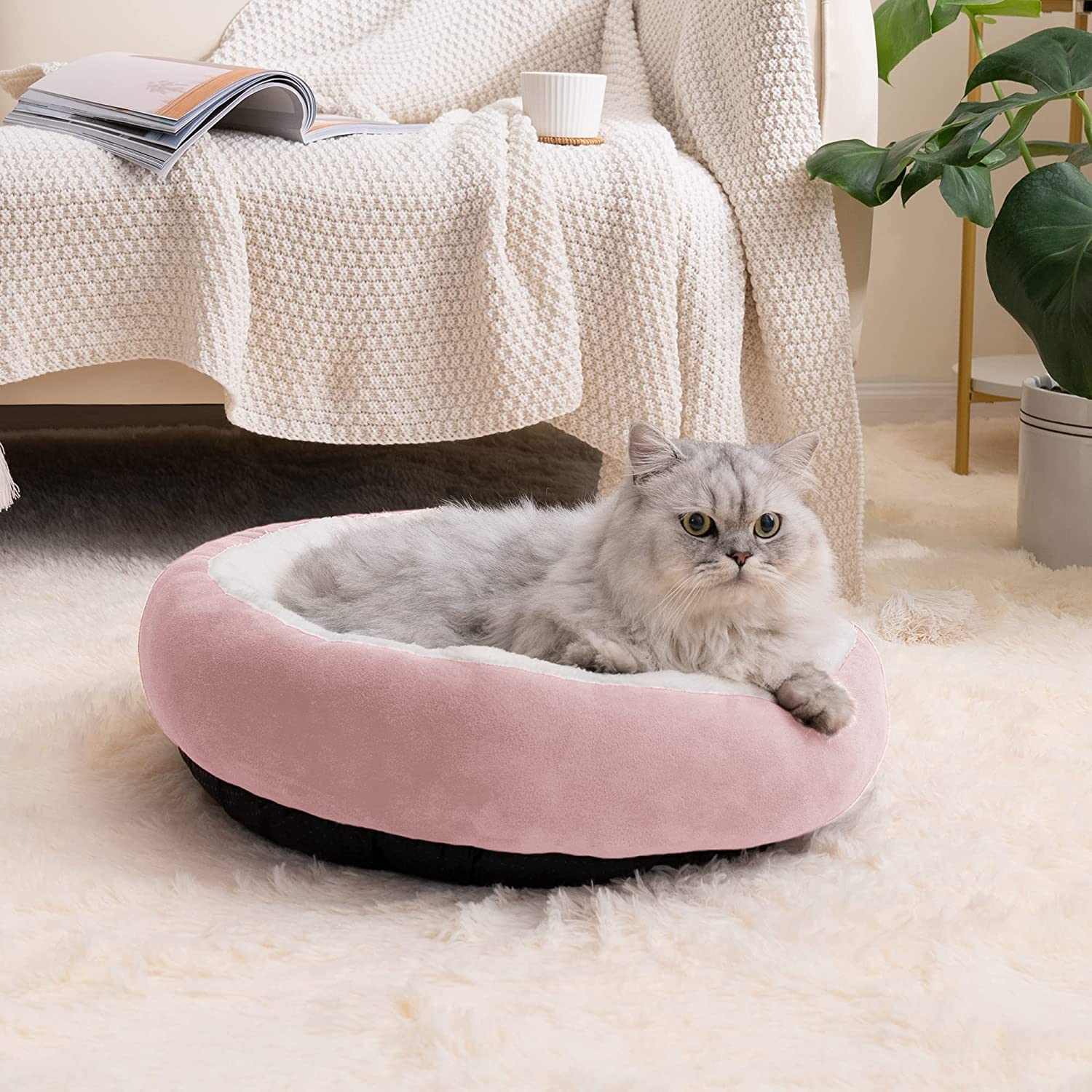 Love's cabin Round Donut Cat and Dog Cushion Bed, 23in Pet Bed for Cats or Small Dogs, Anti-Slip & Water-Resistant Bottom, Super Soft Durable Fabric Pet Beds, Washable Luxury Cat & Dog Bed Pink