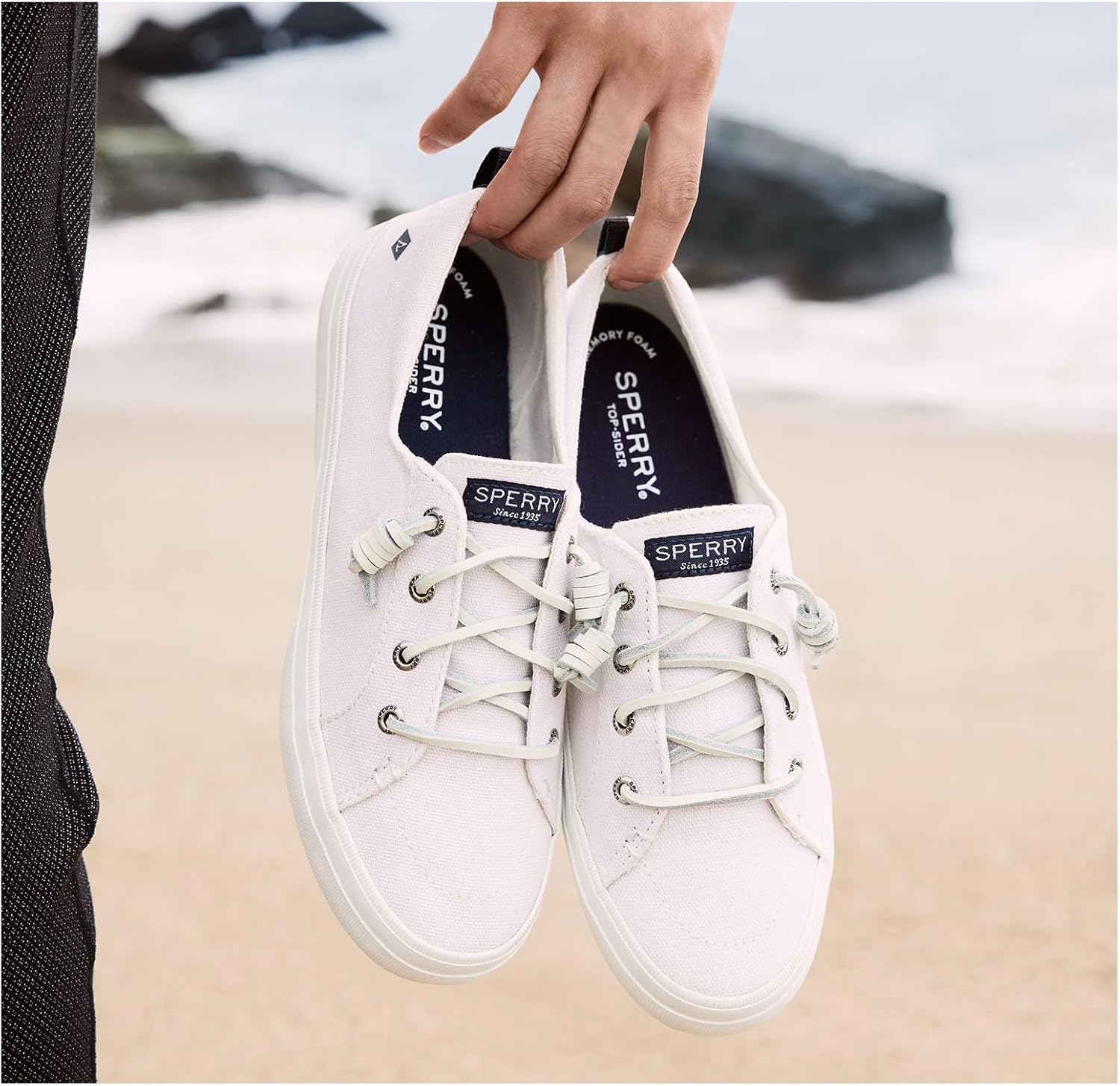 Sperry Womens Crest Vibe Linen Sneaker, Black, 8