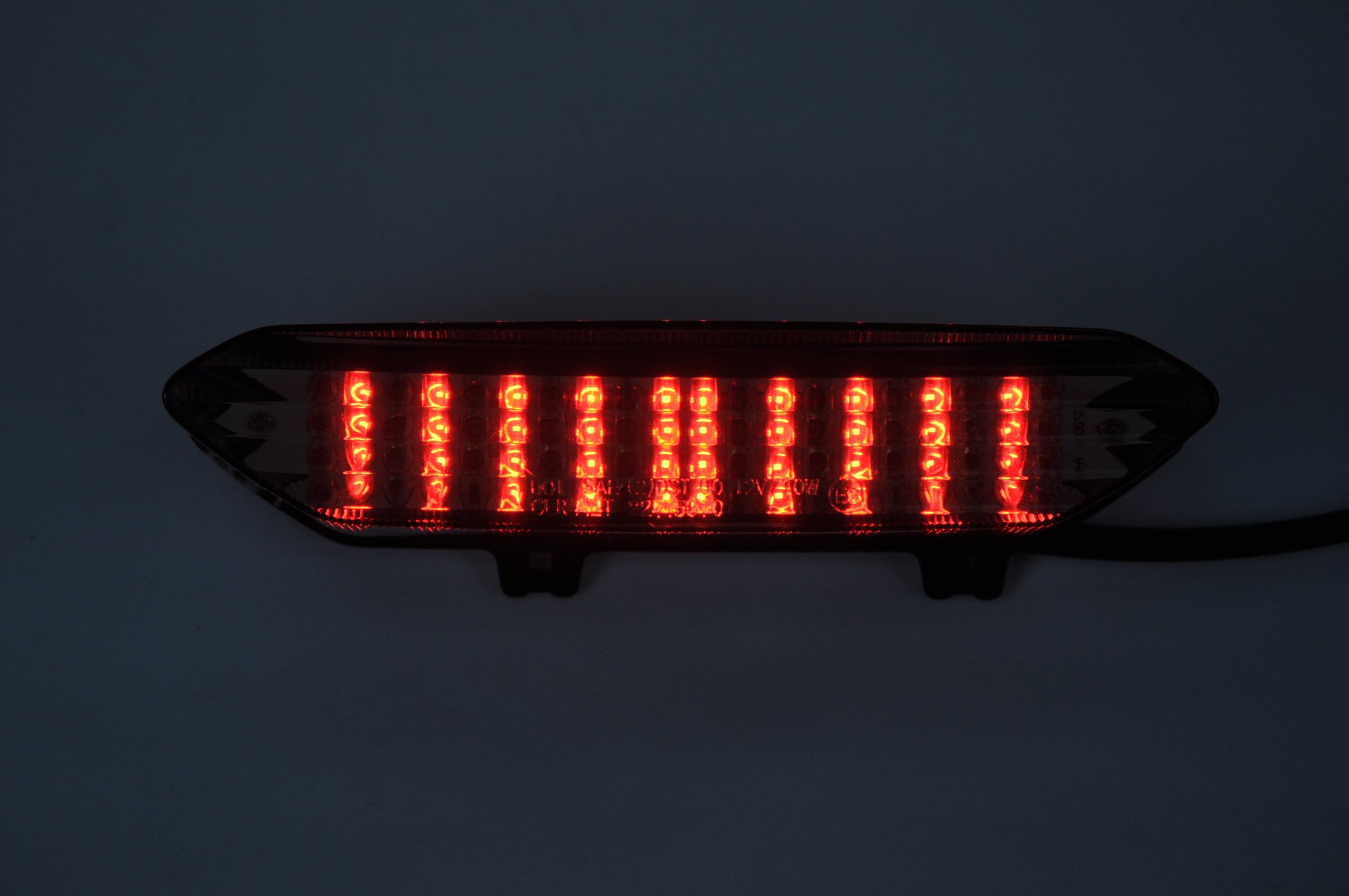 Motorcycle Tail Light Smoke LED Sequential Taillight with Integrated Turn Signal For YAMAHA 2002-2003 R1