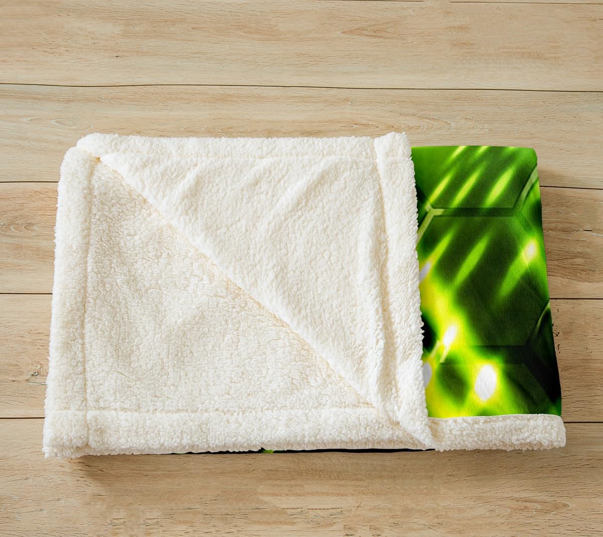 Geometric Gamepad Bed Blanket Modern Gamer Throw Blanket Lightweight Soft Cozy Luxury Blue Green Neon Fleece Blanket Video Games Flannel Blanket for Sofa Bedroom Office Travel All Season(Twin 60"x80") - Image 3