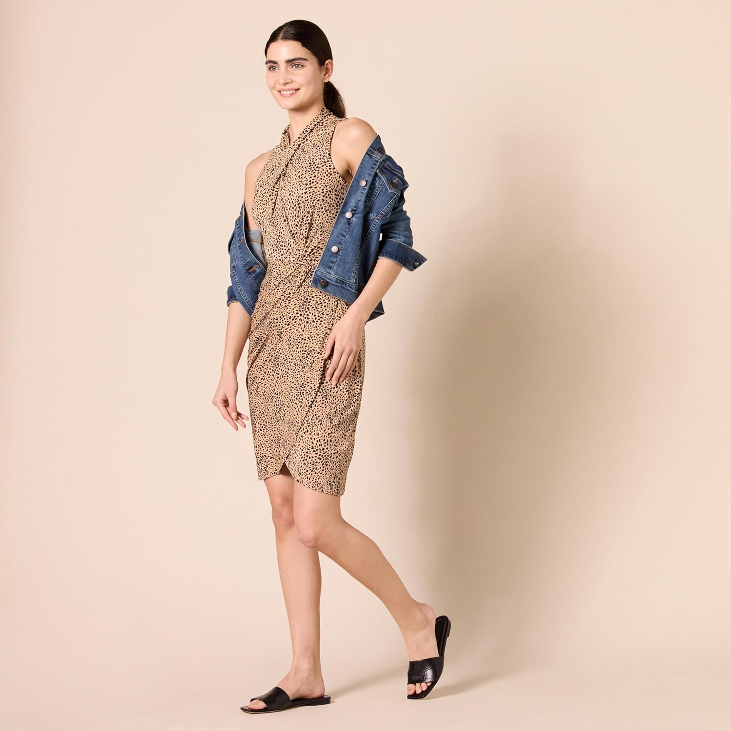 Amazon Essentials Women's Sleeveless Crossover Twist Neck Faux Wrap Dress - Image 5