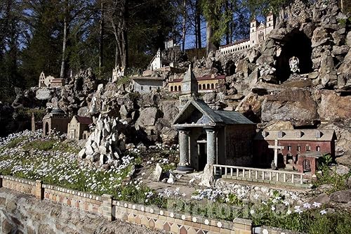 Historic Pictoric Cullman, AL Photo - Ave Maria Grotto, Cullman, Alabama - 12 x 8 pulgadas