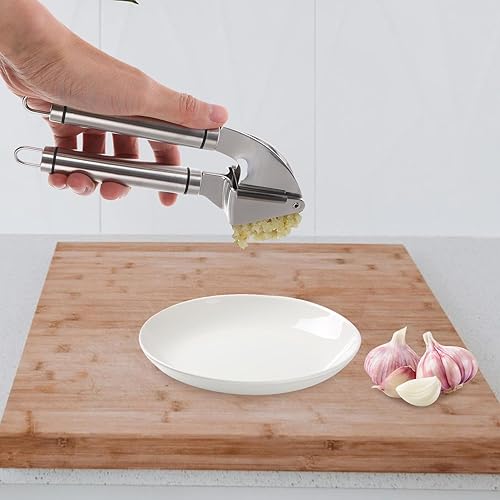 Miniatura 4 de BESPORTBLE Stainless Steel Garlic Press with Peeler Ergonomic Manual Garlic Crusher and Mincer Tool for Easy Crushing and Ginger Mashing Portable