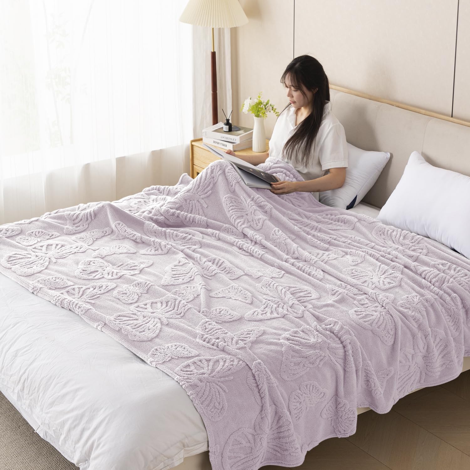 HOKIPO Fleece AC Blanket Double Bed Queen, 200X230 Cm / 6.5X7.5 Feet, Lavender (NEW-AR-6207-LVD)-image-38